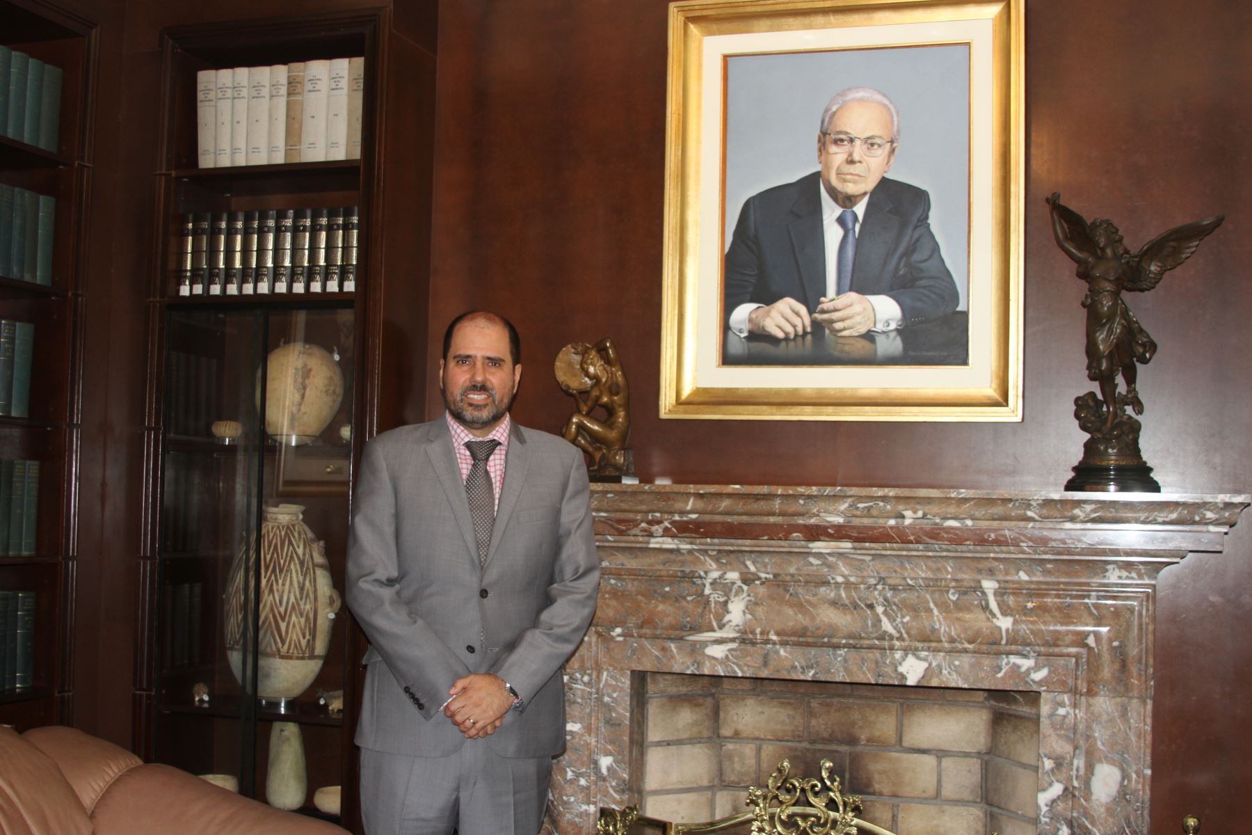 Director adjunto de la Academia Diplomática del Perú, ministro consejero, Alfredo Fortes. Foto: Difusión.