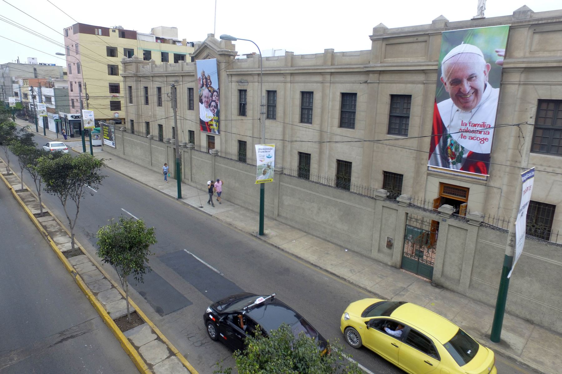 Lima, Perú. Ene. 15 El seminario Santo Toribio de Mogrovejo también se suma a la fiesta del Papa. Foto:ANDINA/ Jhony Laurente