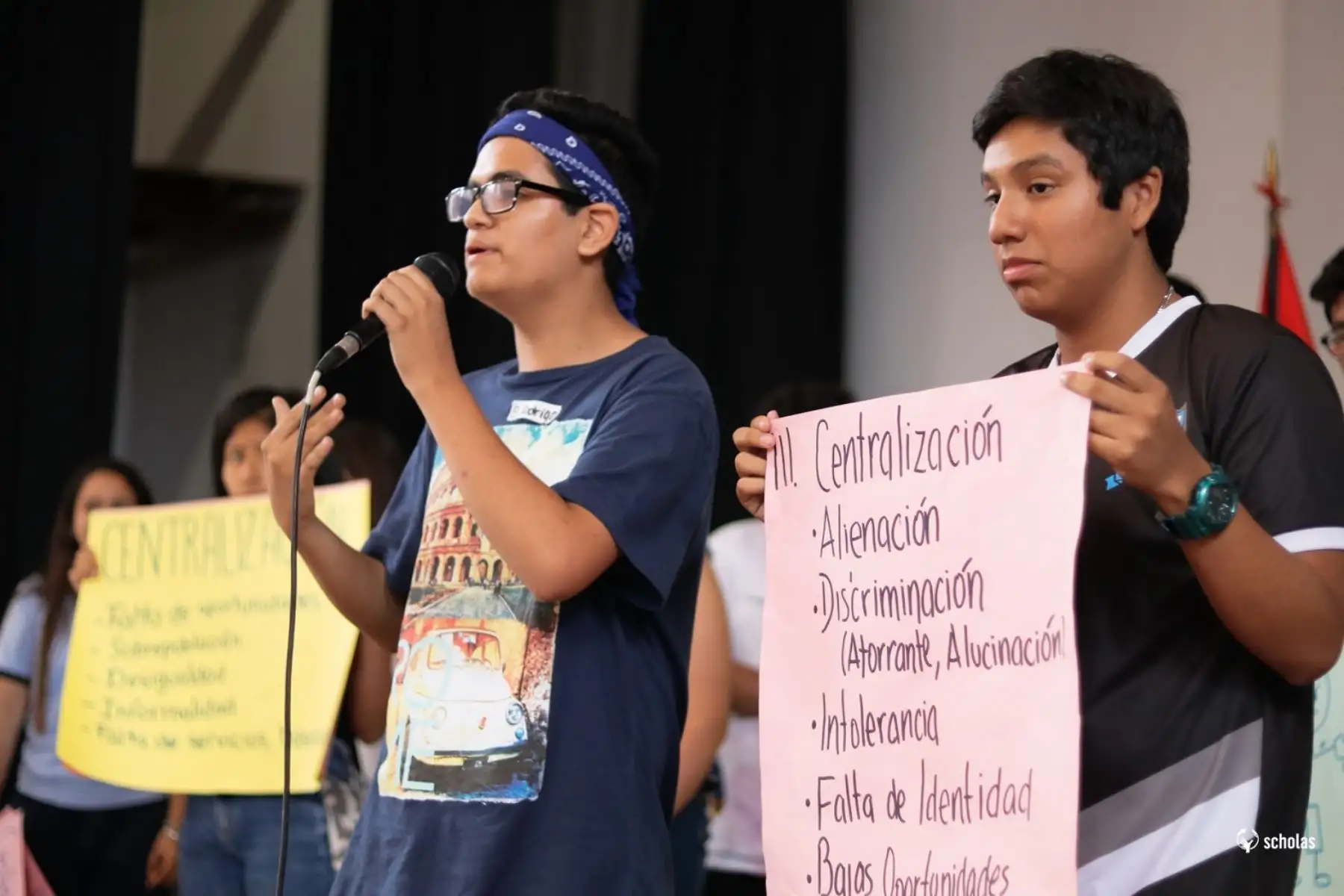 Jóvenes peruanos se reunirán con el Papa en Trujillo.
