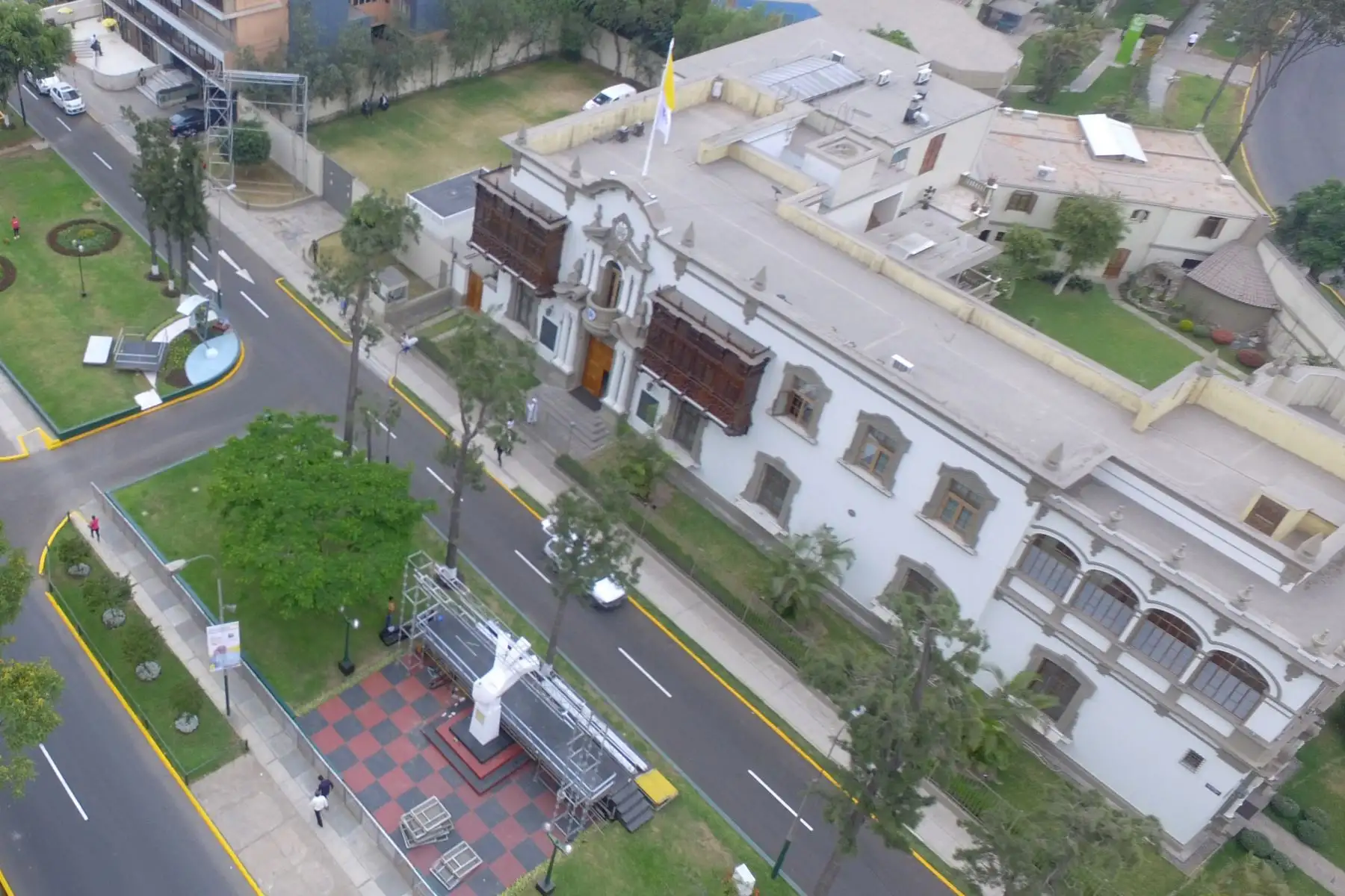 Imagen aérea de la Nunciatura Apostólica ubicada en la avenida Salaverry, en Jesús María. Foto: ANDINA/Jhony Laurente.