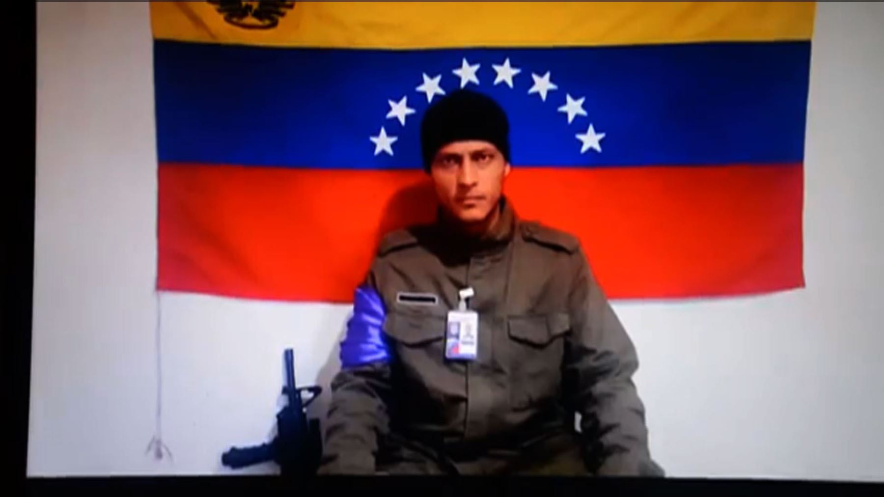 Oscar Pérez en video de Anonymous Venezuela. Foto: AFP