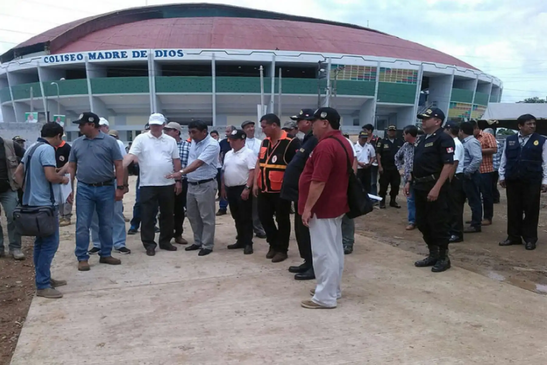 Ministro Vicente Romero se dirigió al Coliseo Cerrado de Madre de Dios, sede donde el Obispo de Roma sostendrá un encuentro con los pueblos amazónicos.