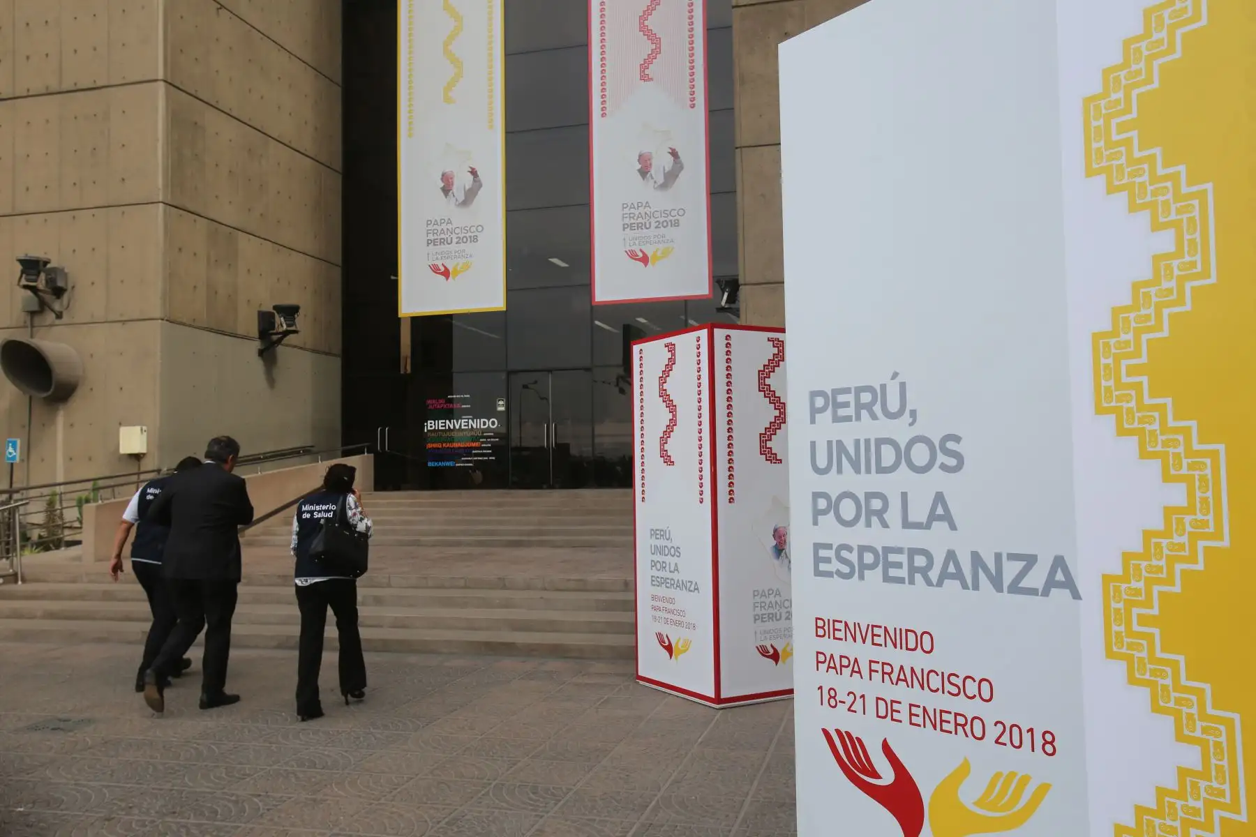 LIMA PERÚ - ENERO 18. El jefe de Estado, Pedro Pablo Kuczynski, inaugura el Centro Internacional de Prensa (CIP). Foto: ANDINA/Claudia Alva