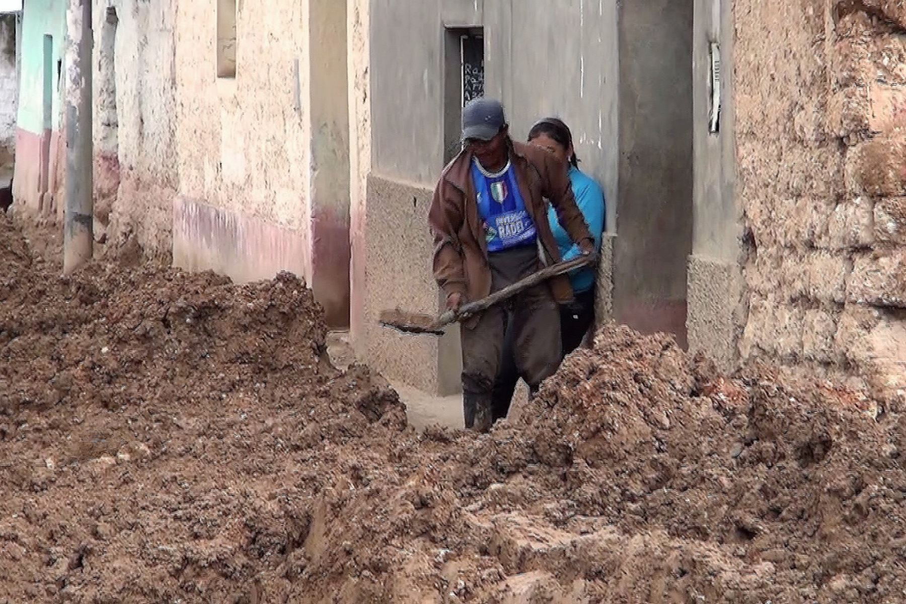Más de 30 viviendas de distrito de Sicaya, Huancayo, resultaron afectadas por fuerte lluvia. ANDINA/Pedro Tinoco