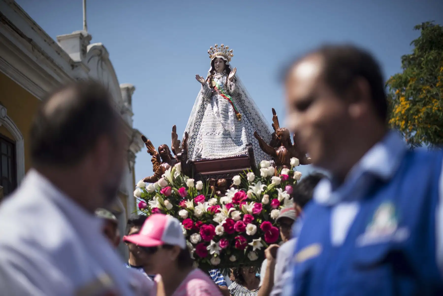 TRUJILLO PERÚ - ENERO 18. Trujillanos esperan con entusiasmo la vista del Papa Francisco. Foto: ANDINA/Elias Alfageme