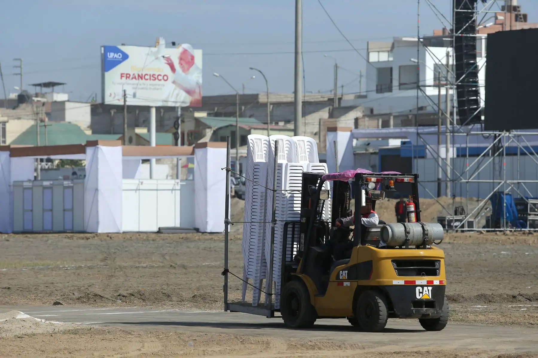 TRUJILLO PERÚ - ENERO 18. Huanchaco va quedando lista para recibir al Papa Francisco. Foto: ANDINA/Pável Ugaz