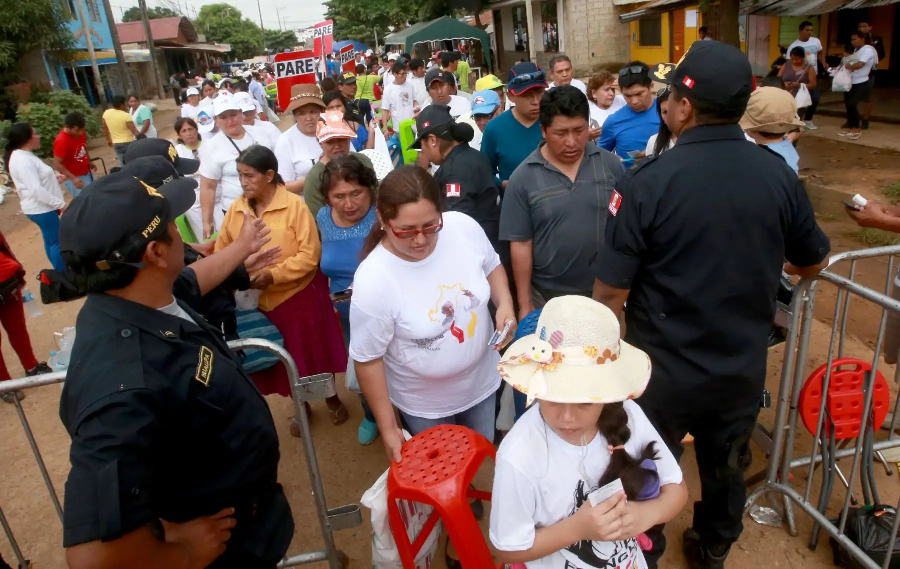 PUERTO MALDONADO PERÚ - ENERO19. Puerto Maldonado espera con entusiasmo al Papa Francisco. Foto: ANDINA/Jhony Laurente