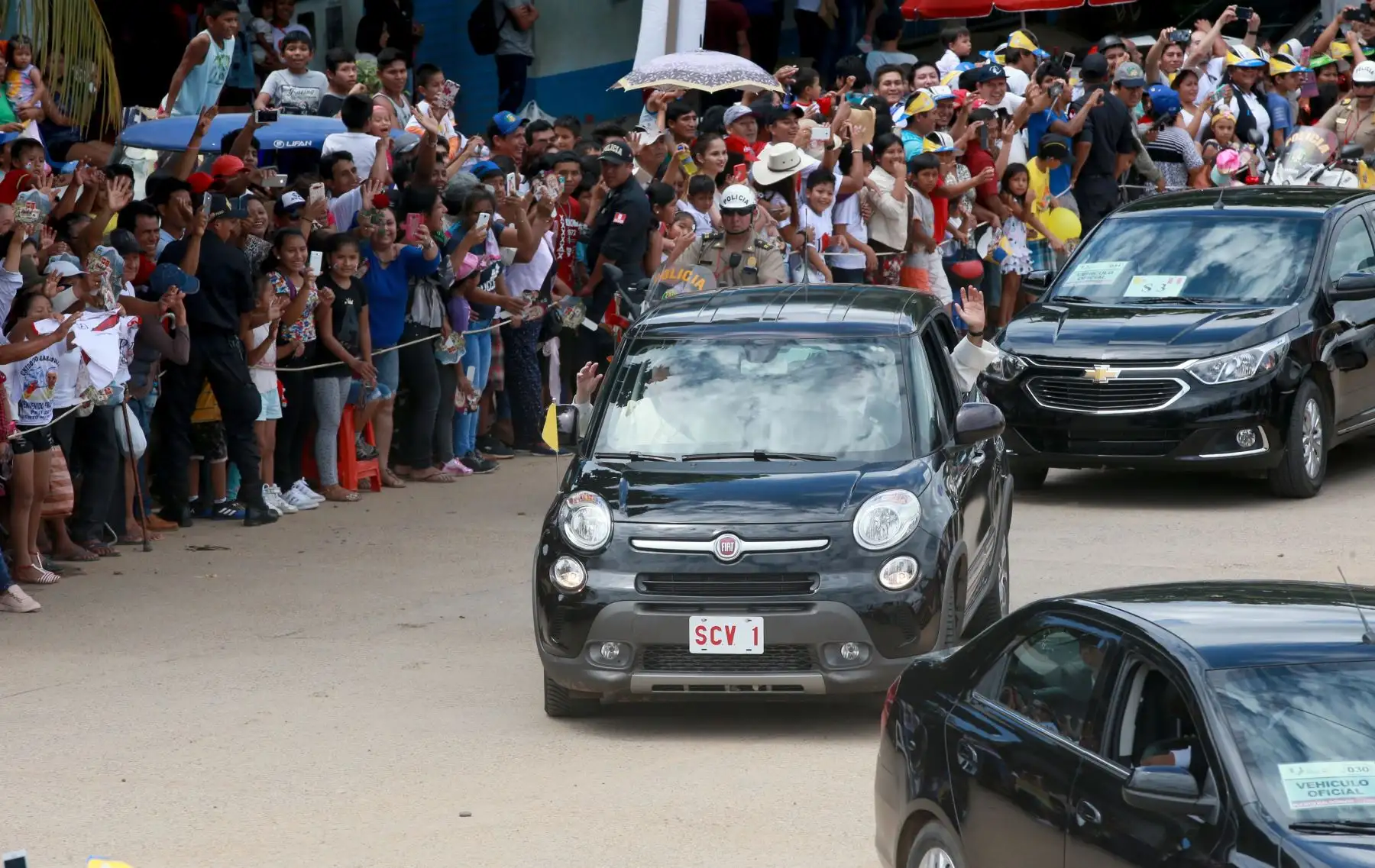 PUERTO MALDONADO PERÚ-ENERO-19. Papa Francisco llega a coliseo para reunión  con pueblos nativos. Foto: ANDINA/Jhony Laurente