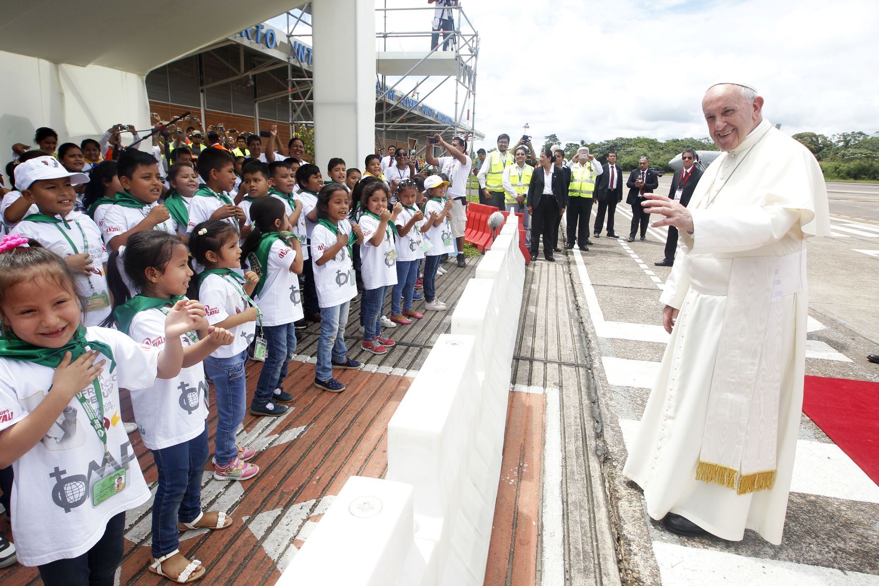 Papa Francisco se despide de Puerto Maldonado y enrumba a Lima. ANDINA