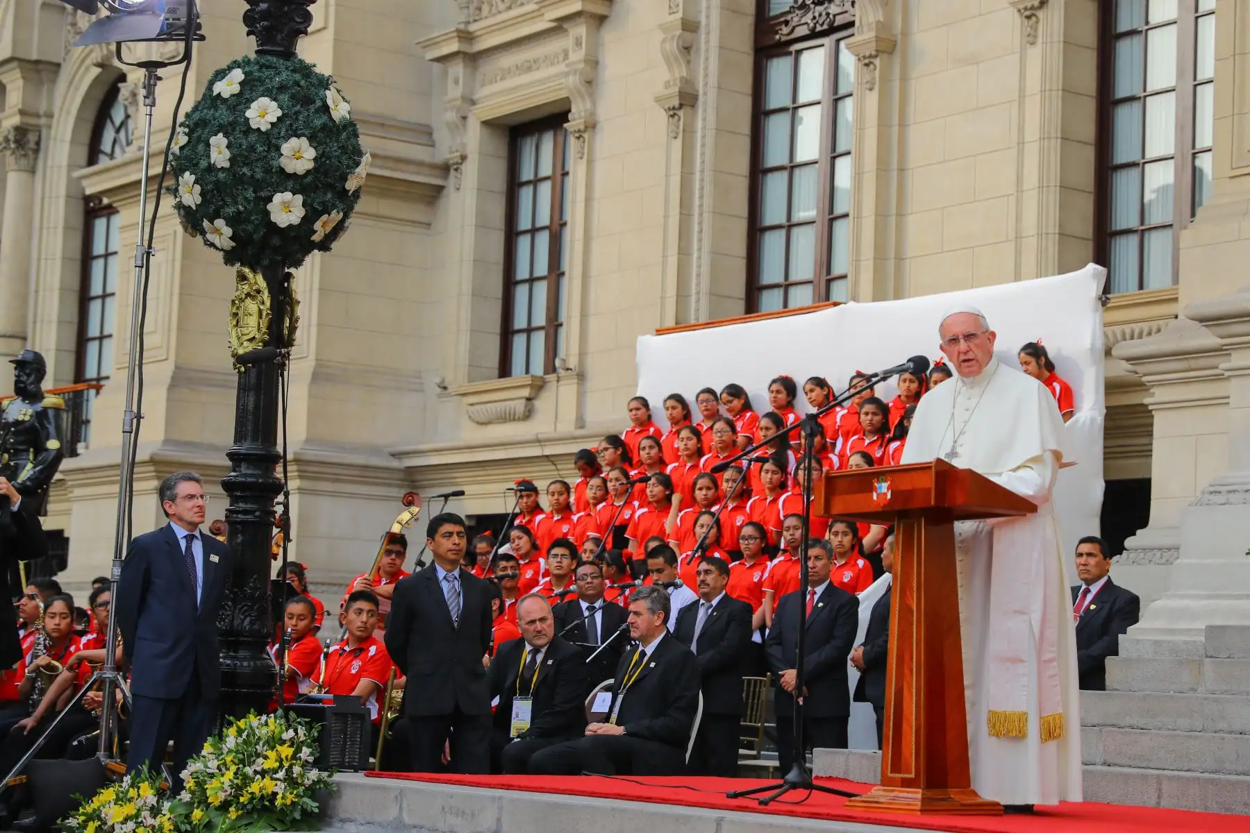 LIMA PERÚ - ENERO 19. Papa Francisco vista Palacio de Gobierno  y se reúne con Presidente Kuczynski. Foto: ANDINA/Prensa Presidencia