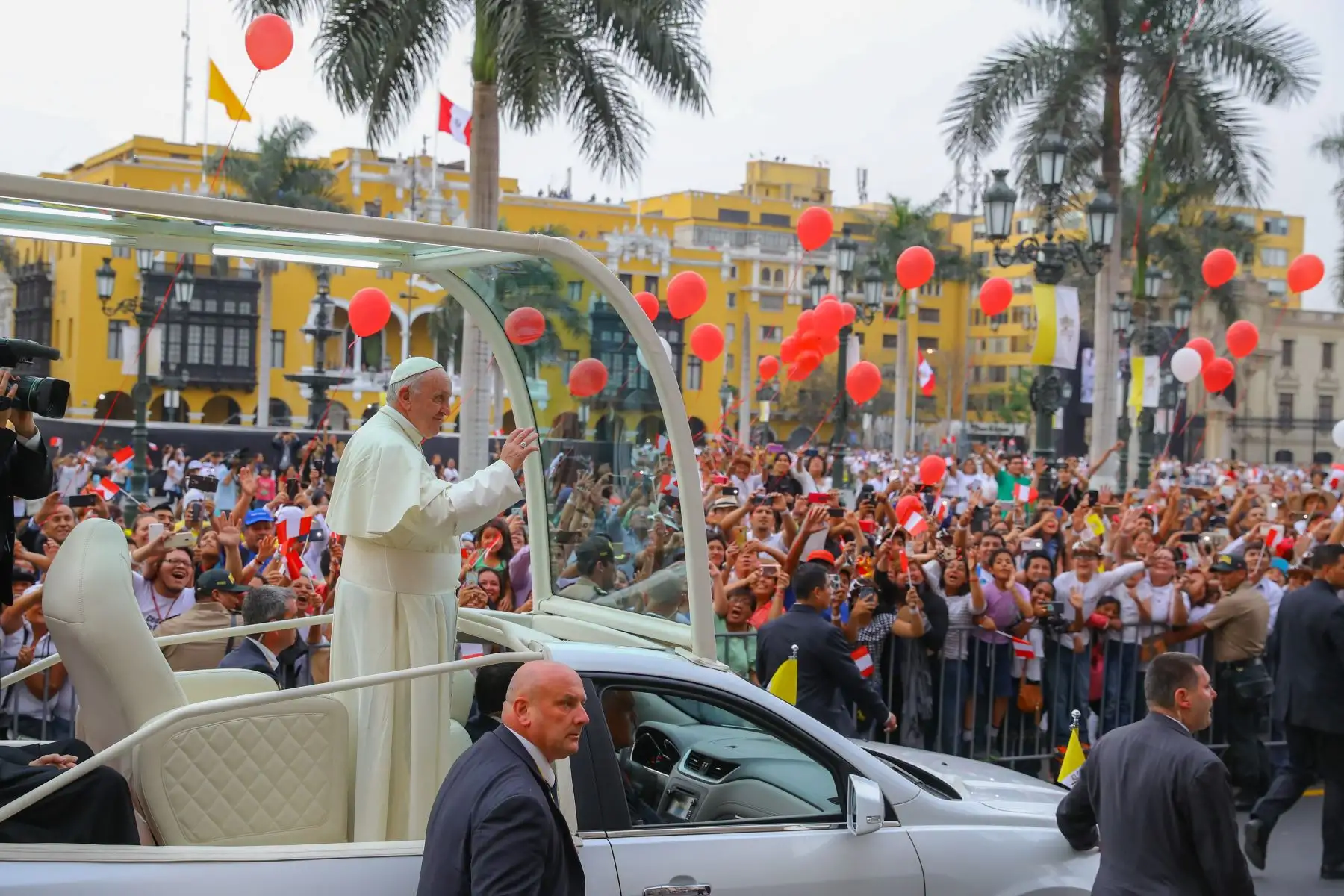 LIMA PERÚ - ENERO 19. Papa Francisco vista Palacio de Gobierno  y se reúne con Presidente Kuczynski. Foto: ANDINA/Prensa Presidencia