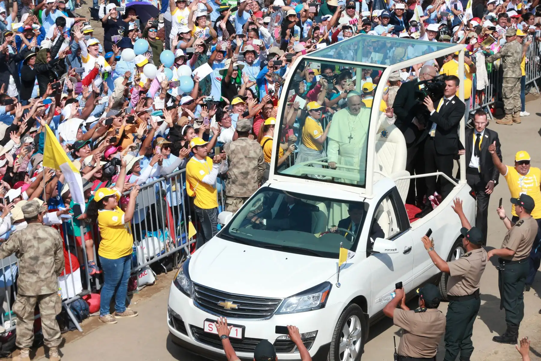 TRUJILLO PERÚ - ENERO 20. Multitudinario recibimiento al Papa Francisco en Huanchaco. Foto: ANDINA/Vidal Tarqui