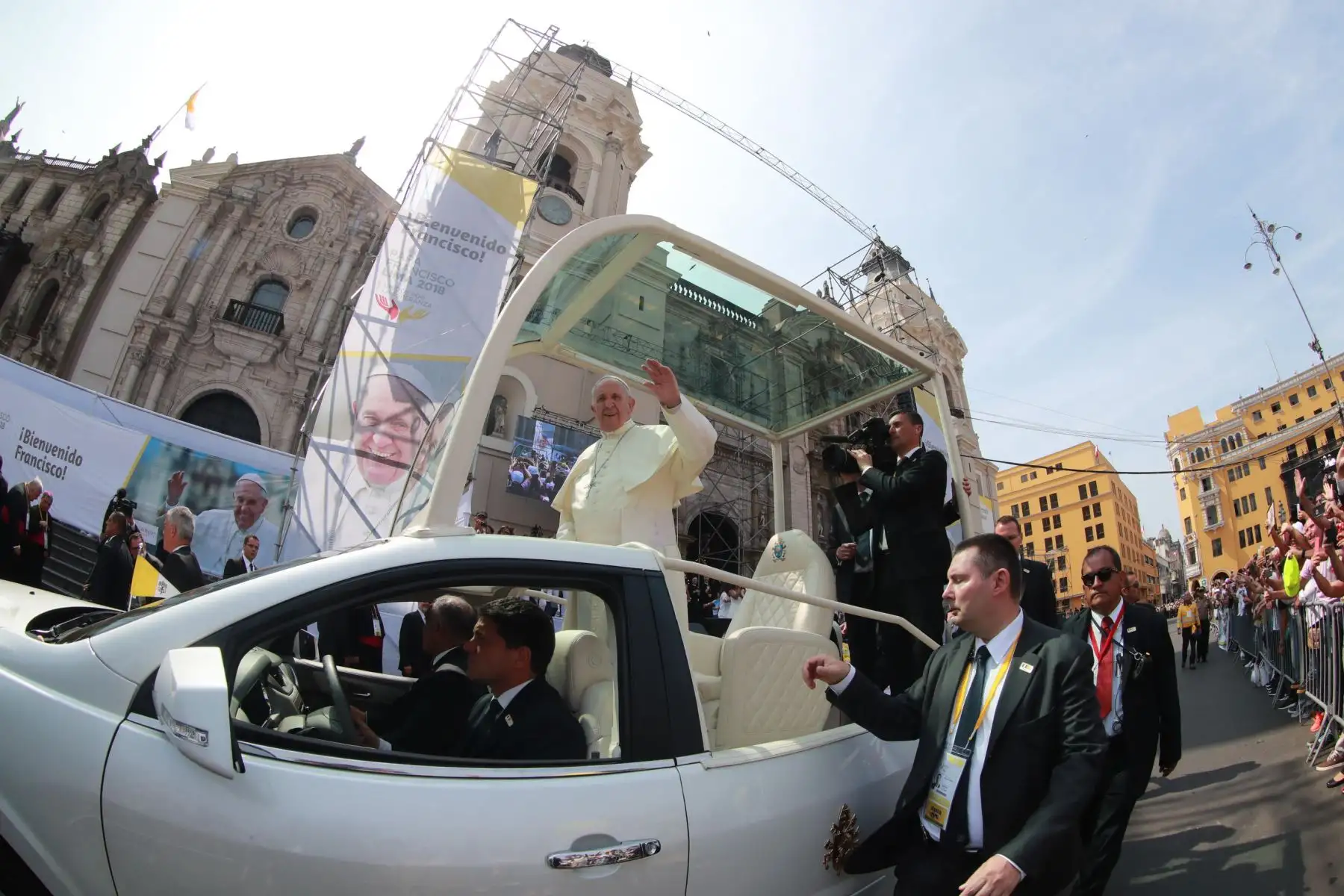 LIMA PERÚ - ENERO 21. Papa Francisco llega a  Catedral de Lima. Foto: ANDINA/Carlos Lezama