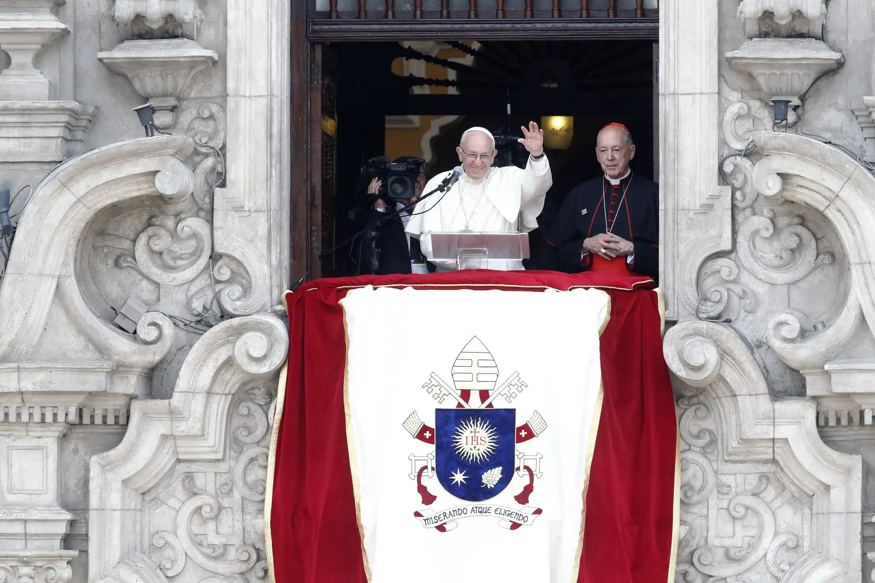 LIMA PERÚ - ENERO 21. Papa Francisco en ángelus desde el Palacio Arzobispal. Foto: ANDINA/Carolina Urra