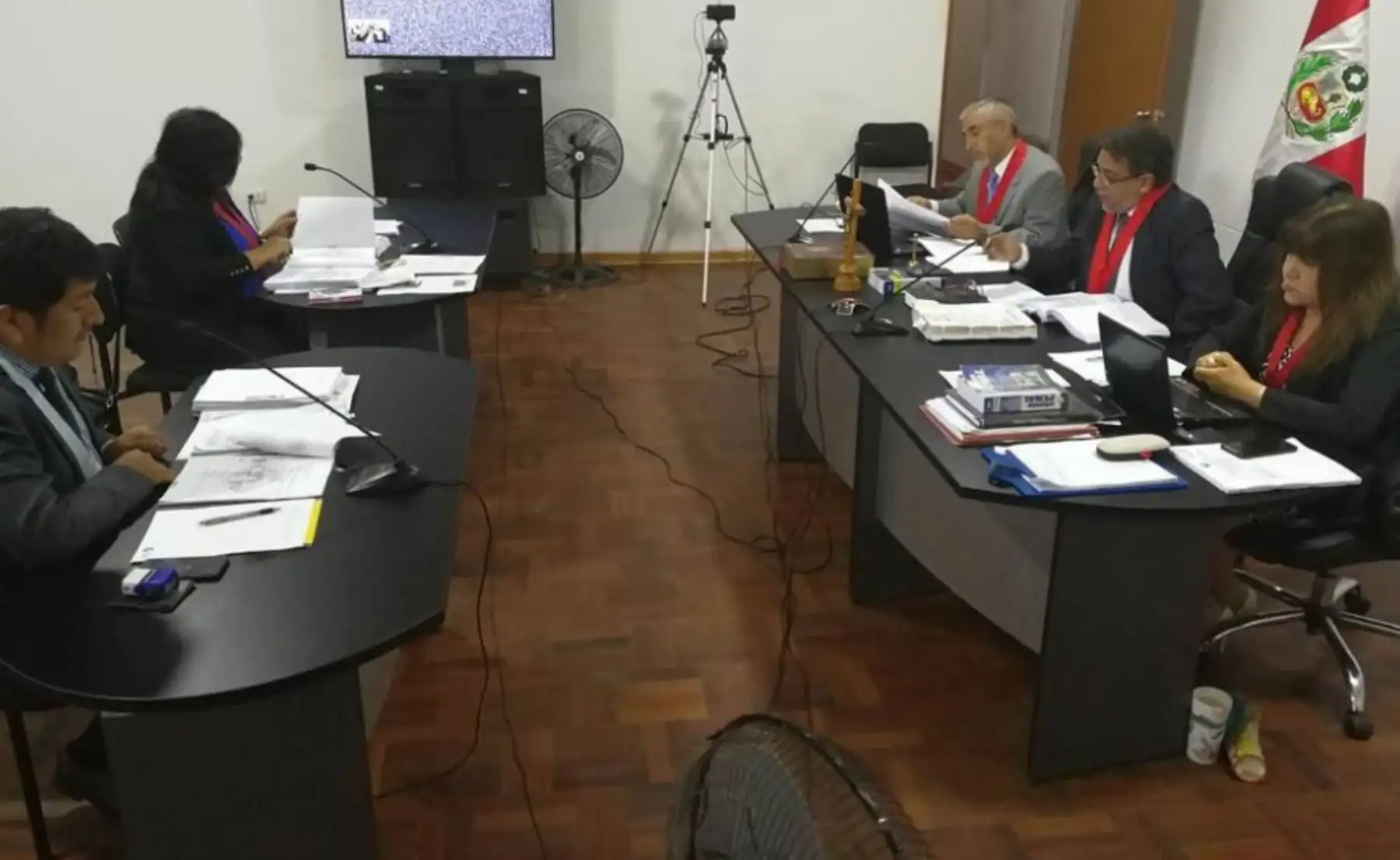La Sala Penal de Apelaciones de la Corte Superior de Huaura, declaró fundado el requerimiento de prisión preventiva contra Christian César Quillahuamán Cusihuaman, el chofer del tráiler que habría ocasionado el accidente de un bus interprovincial en el serpentín de Pasamayo, que dejó un saldo fatal de 52 fallecidos.