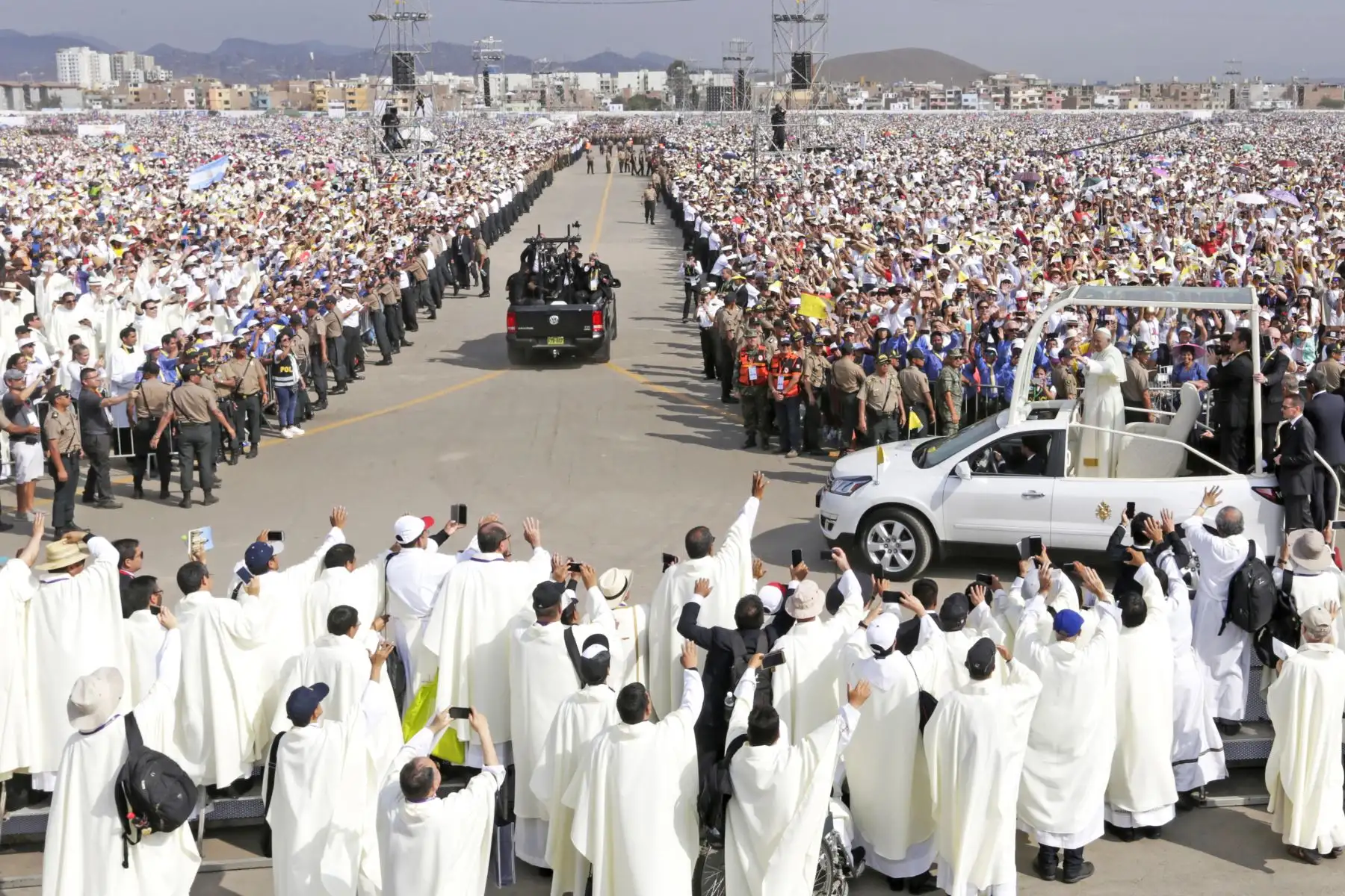 Las Palmas fue pura devoción y alegría. Foto: ANDINA/Carlos Lezama