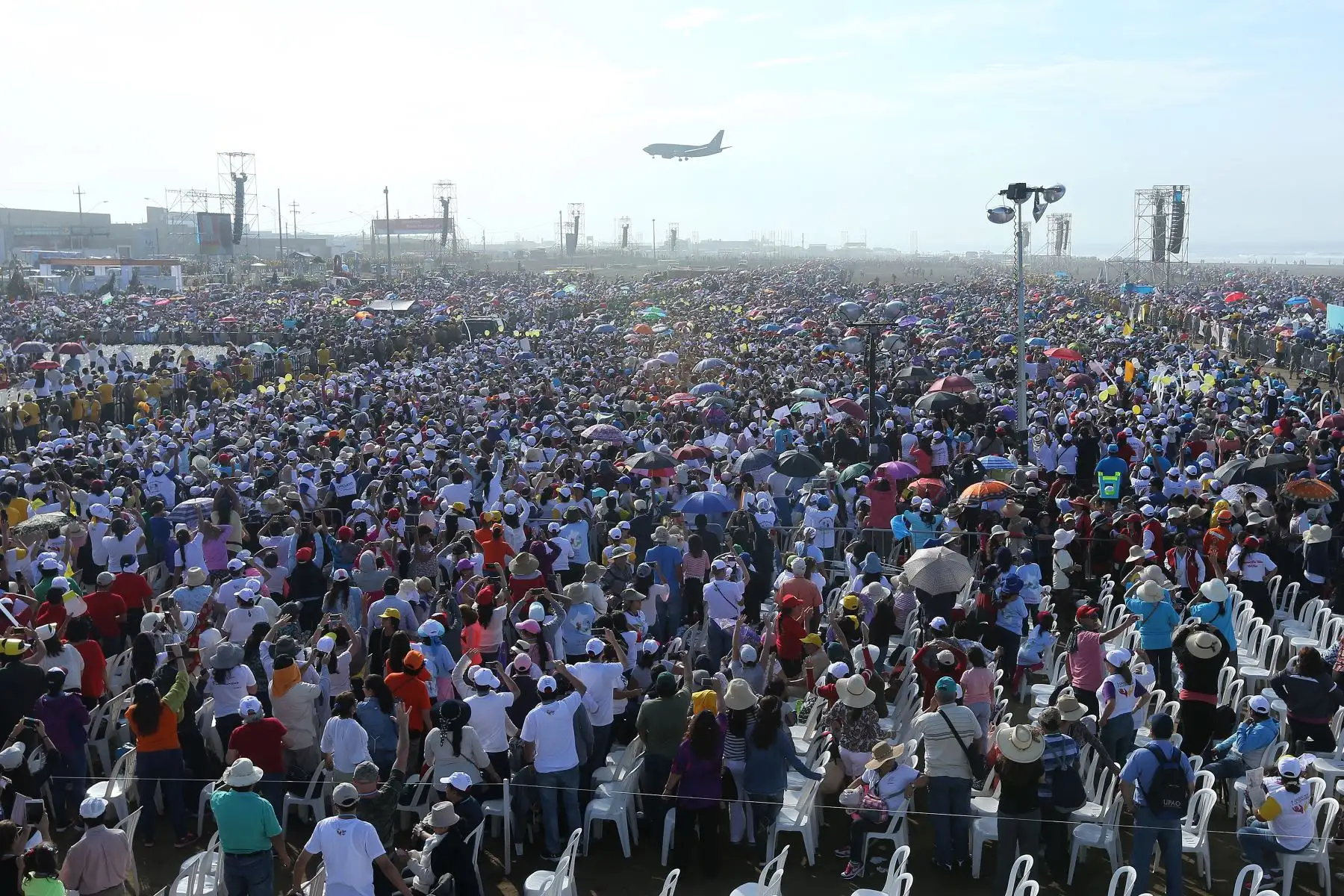 El vuelo de Francisco. Foto: ANDINA/Pável Ugaz