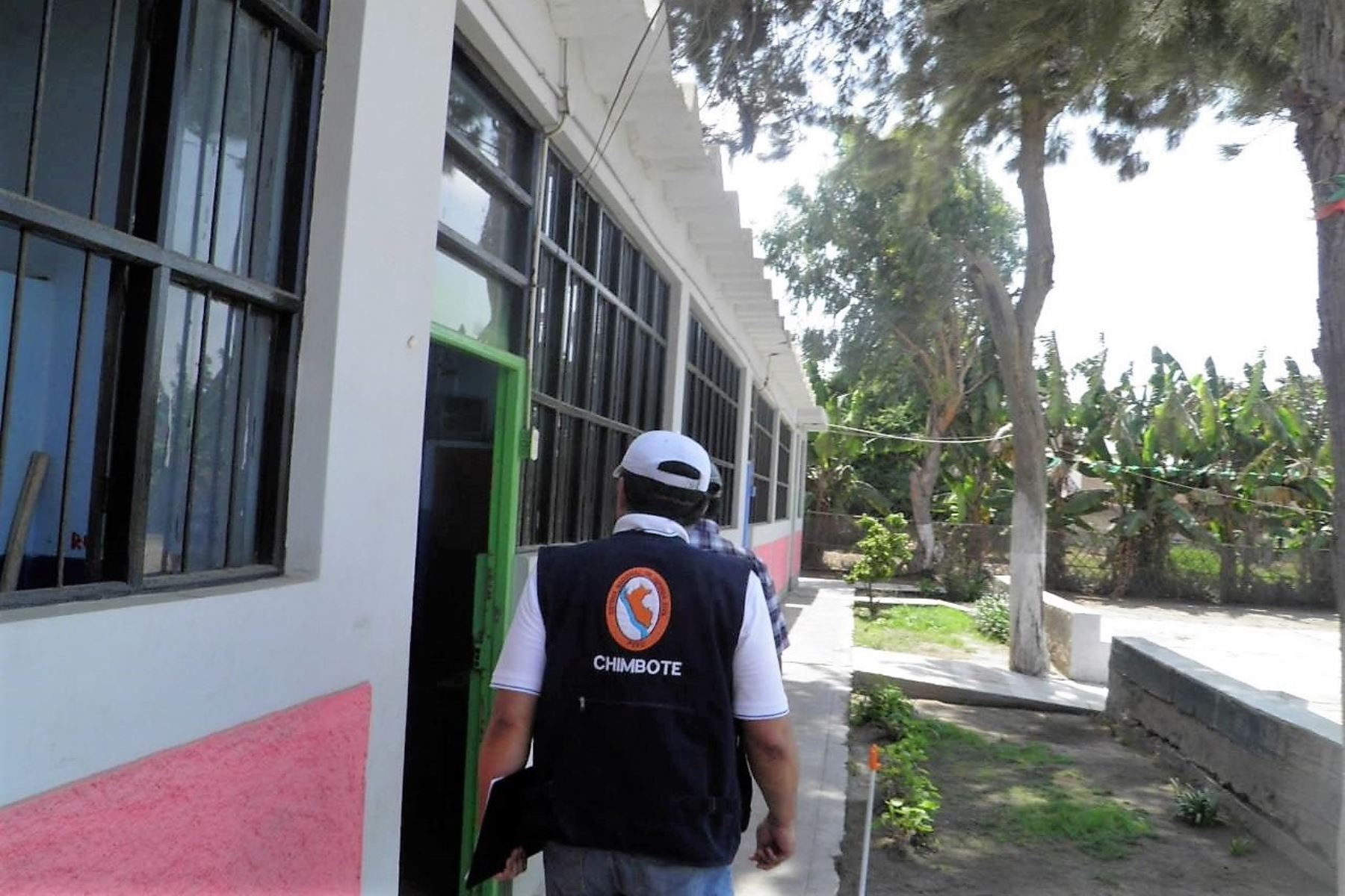 Municipalidad del Santa-Chimbote verifica los datos de beneficiarios calificados para Bono 500. ANDINA