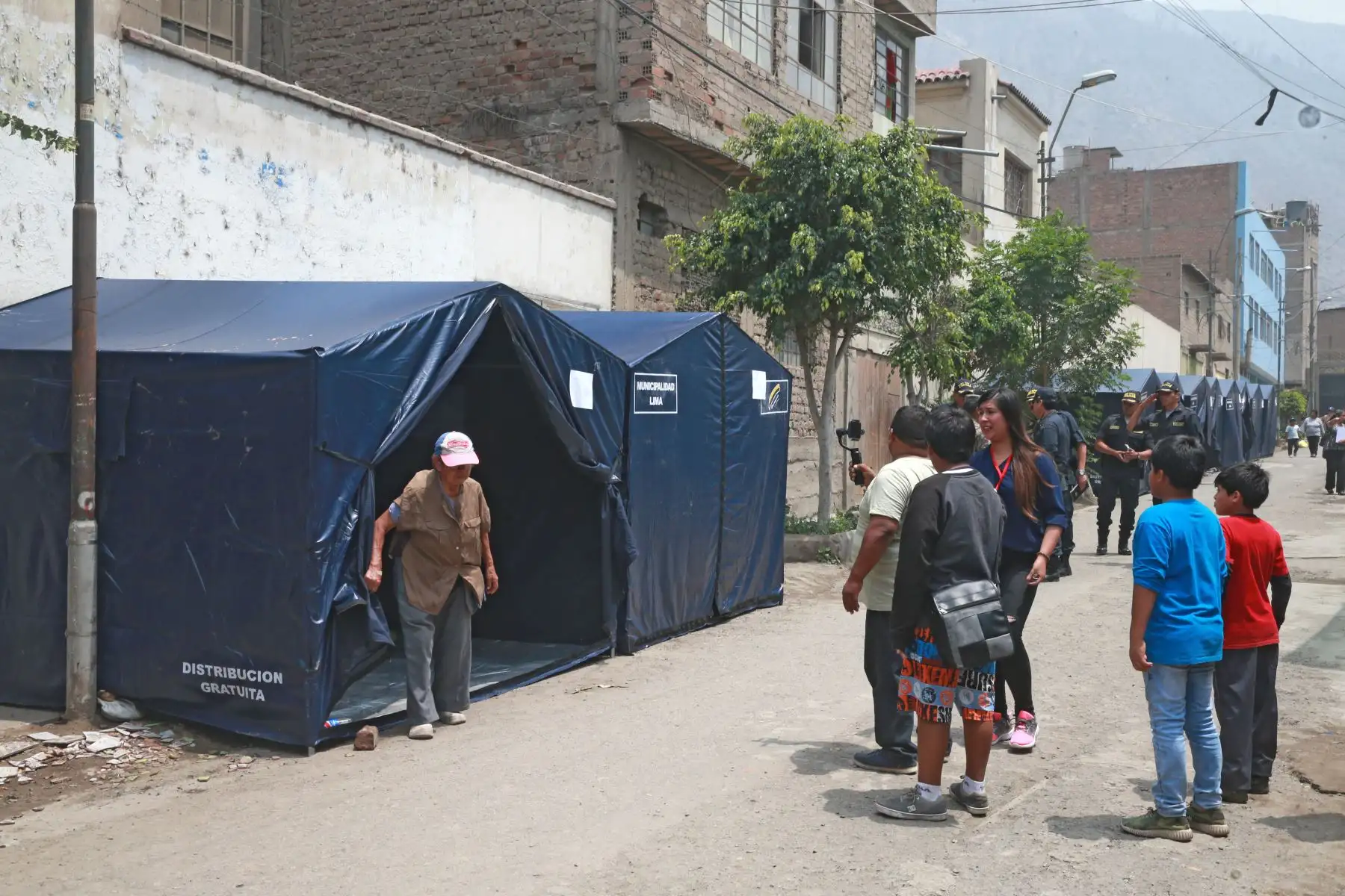 LIMA,PERÚ-ENERO 23. El fuerte caudal del río Rímac derribó parte de un muro de contención en la zona de AA. HH. Cantagallo Chosica. Foto: ANDINA/Vidal Tarqui