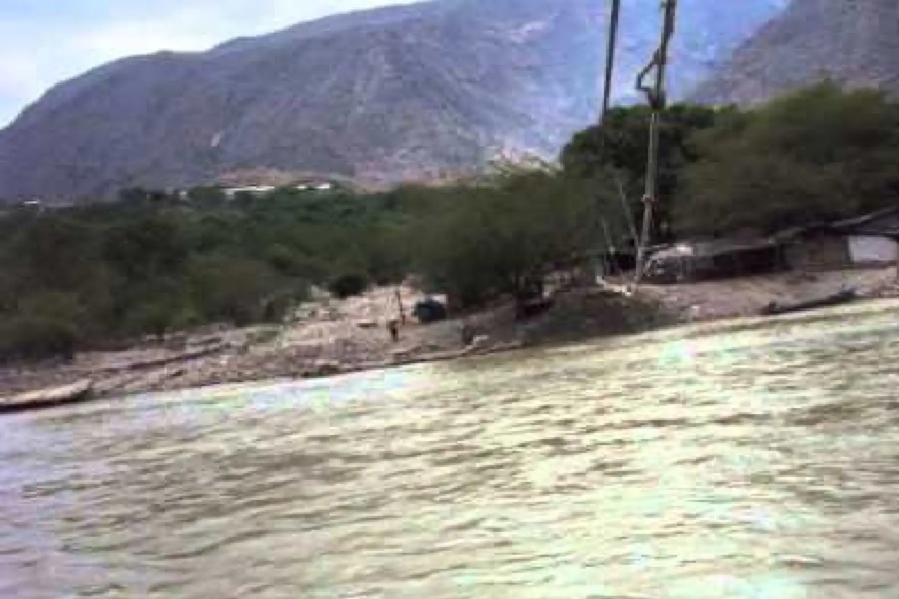 El nivel de agua del río Marañón, en la región Amazonas, se ha incrementado como consecuencia de la lluvia de moderada intensidad presentada sobre la zona alta y media de la cuenca, informó el Servicio Nacional de Meteorología e Hidrología (Senamhi).ANDINA/Difusión