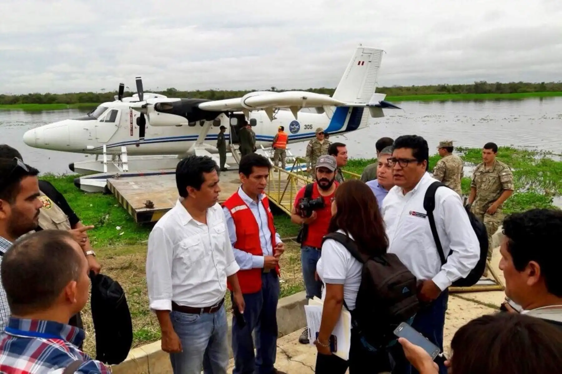 El ministro de Desarrollo e Inclusión Social (Midis), Jorge Meléndez llegó a la región Loreto para supervisar el funcionamiento de los programas sociales de dicho portafolio, así como para para coordinar las acciones de ayuda humanitaria para los damnificados de la localidad de Flor de Punga, afectados por erosión fluvial.