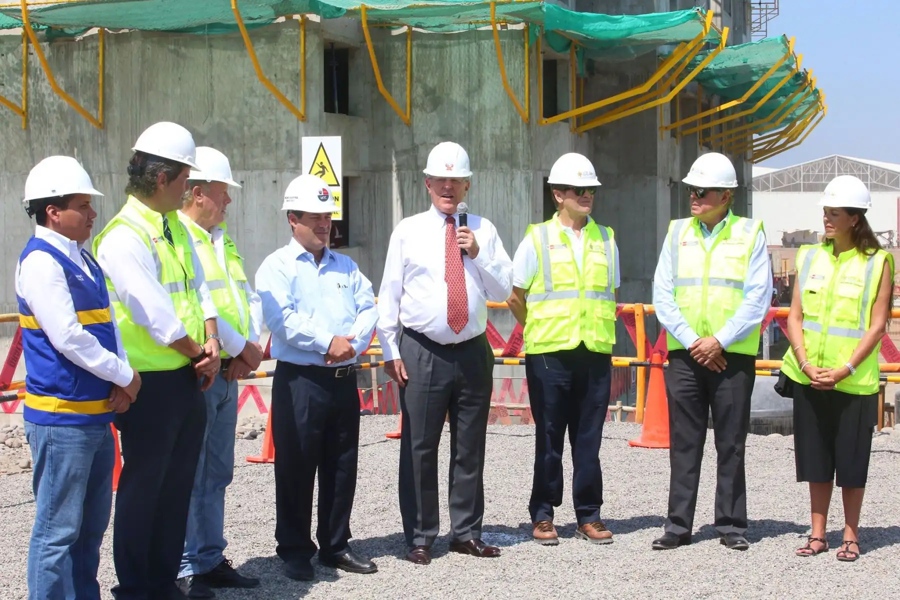 Presidente de la República, Pedro Pablo Kuczynski, inspeccionó las obras de construcción de la Villa de Atletas para los Juegos Panamericanos Lima 2019. Foto: ANDINA/ Prensa Presidencia
