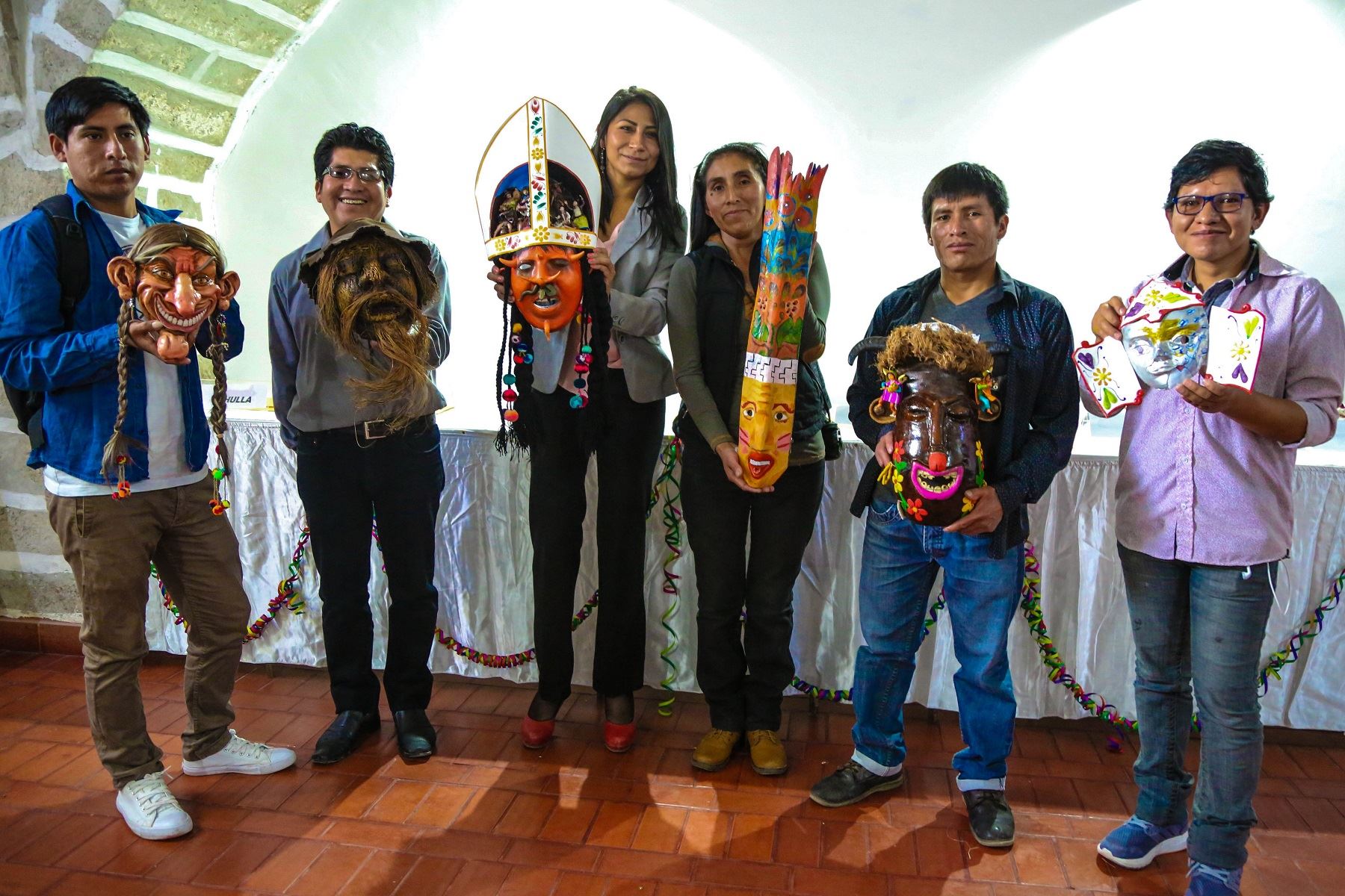 Artesanos y estudiantes participaron en concurso de máscaras tradicionales del carnaval de Ayacucho. ANDINA/Difusión