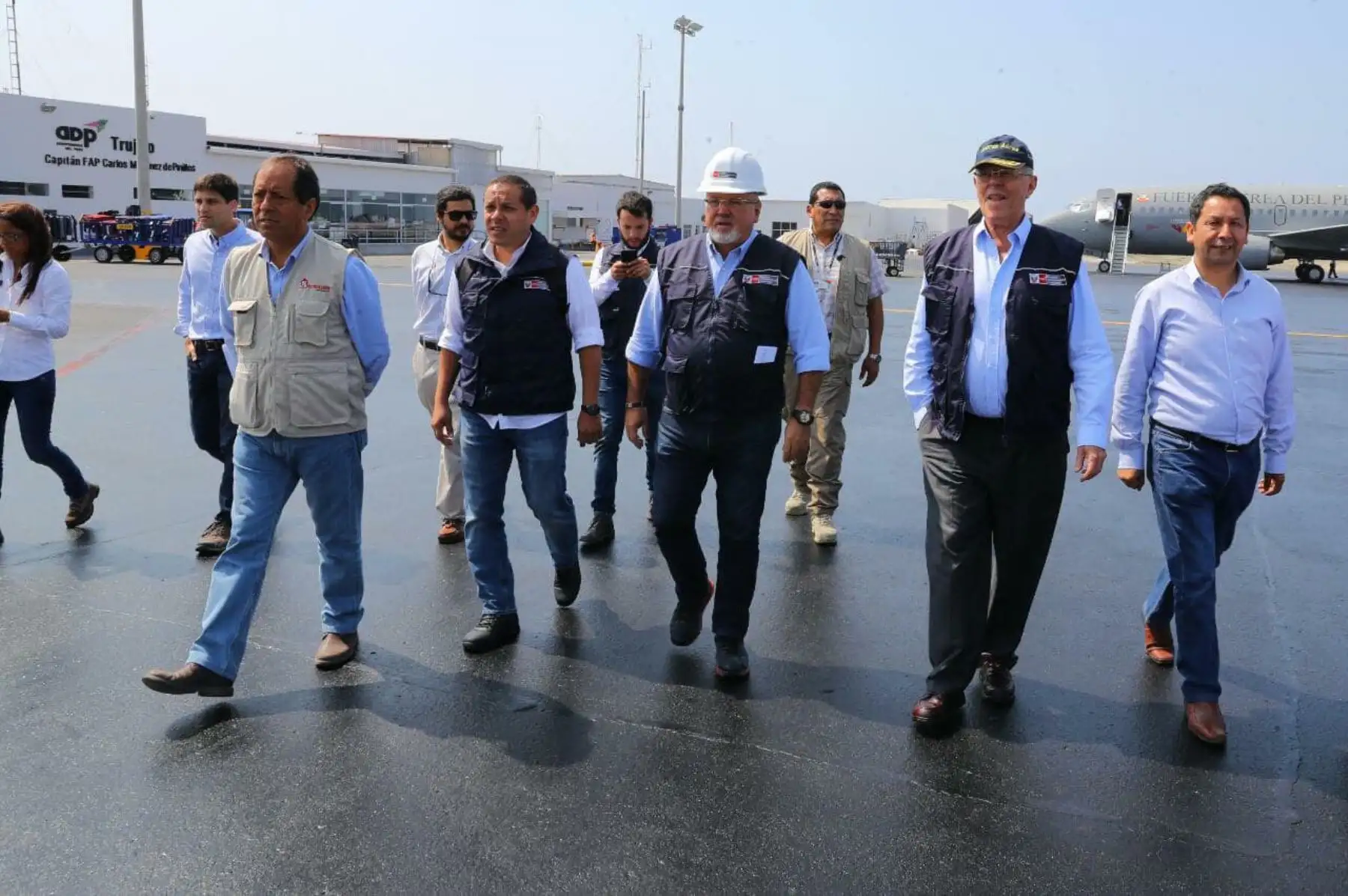 Presidente Kuczynski inspecciona la culminación de las labores de encauzamiento del río Virú, en la región La Libertad. Foto: ANDINA/Prensa Presidencia