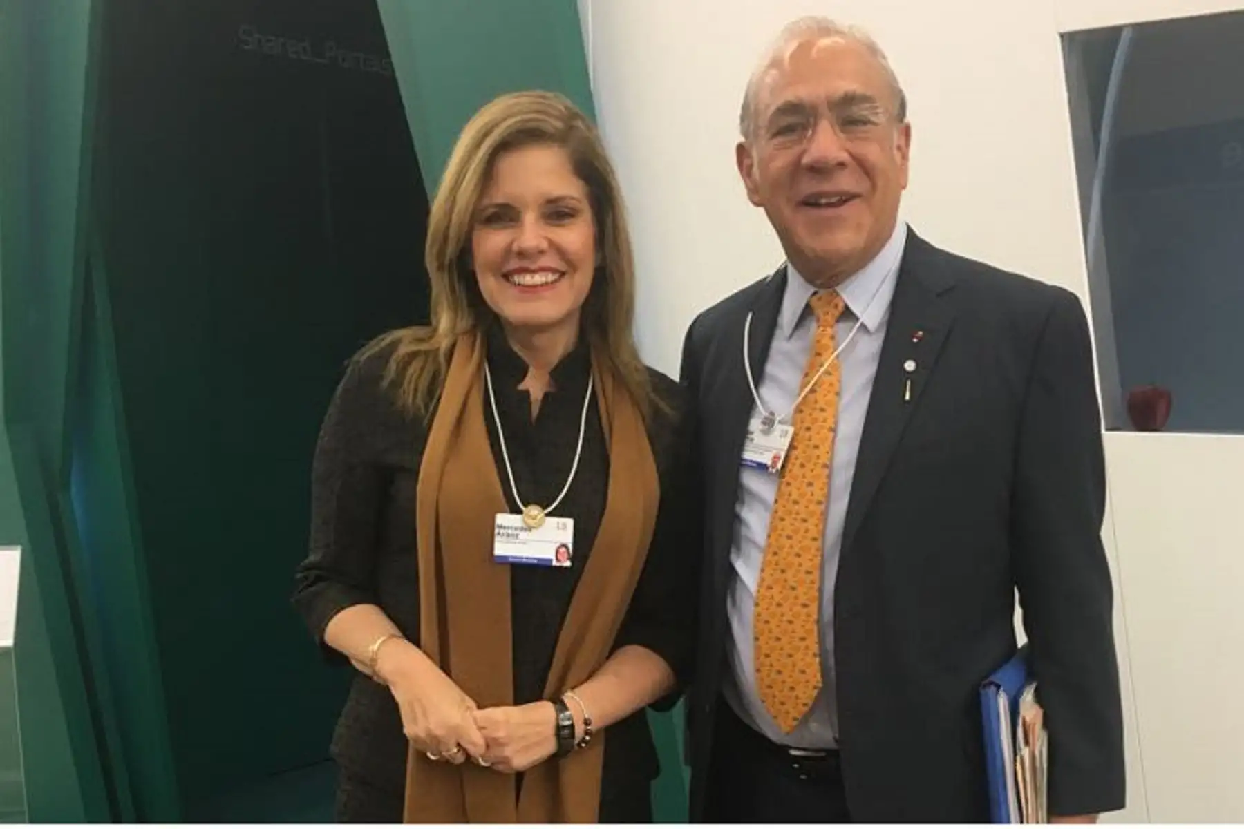 Titular de la PCM, Mercedes Aráoz y el secretario general de la OCDE, Ángel Gurría. Foto: PCM.