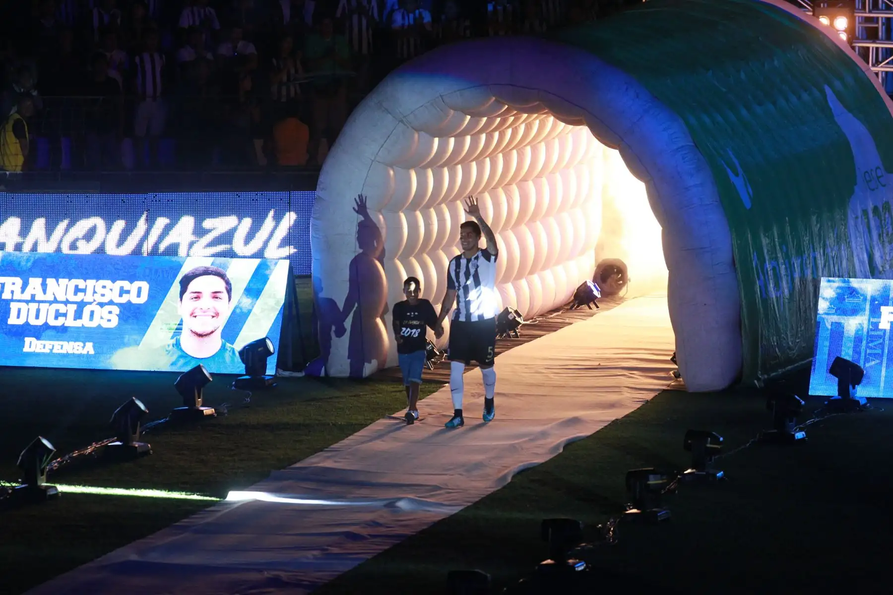 Alianza Lima presenta su nuevo equipo Foto: ANDINA/Dante Zegarra