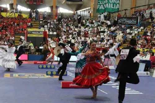 El Coliseo Gran Chimú de Trujillo, en la región La Libertad, será escenario nuevamente del Concurso Mundial de Marinera, que se inicia el domingo 20 de enero y en el que participarán más de 1,200 parejas diversos países de Sudamérica- incluido el Perú, Norteamérica, Europa y Asia. ANDINA/Difusión