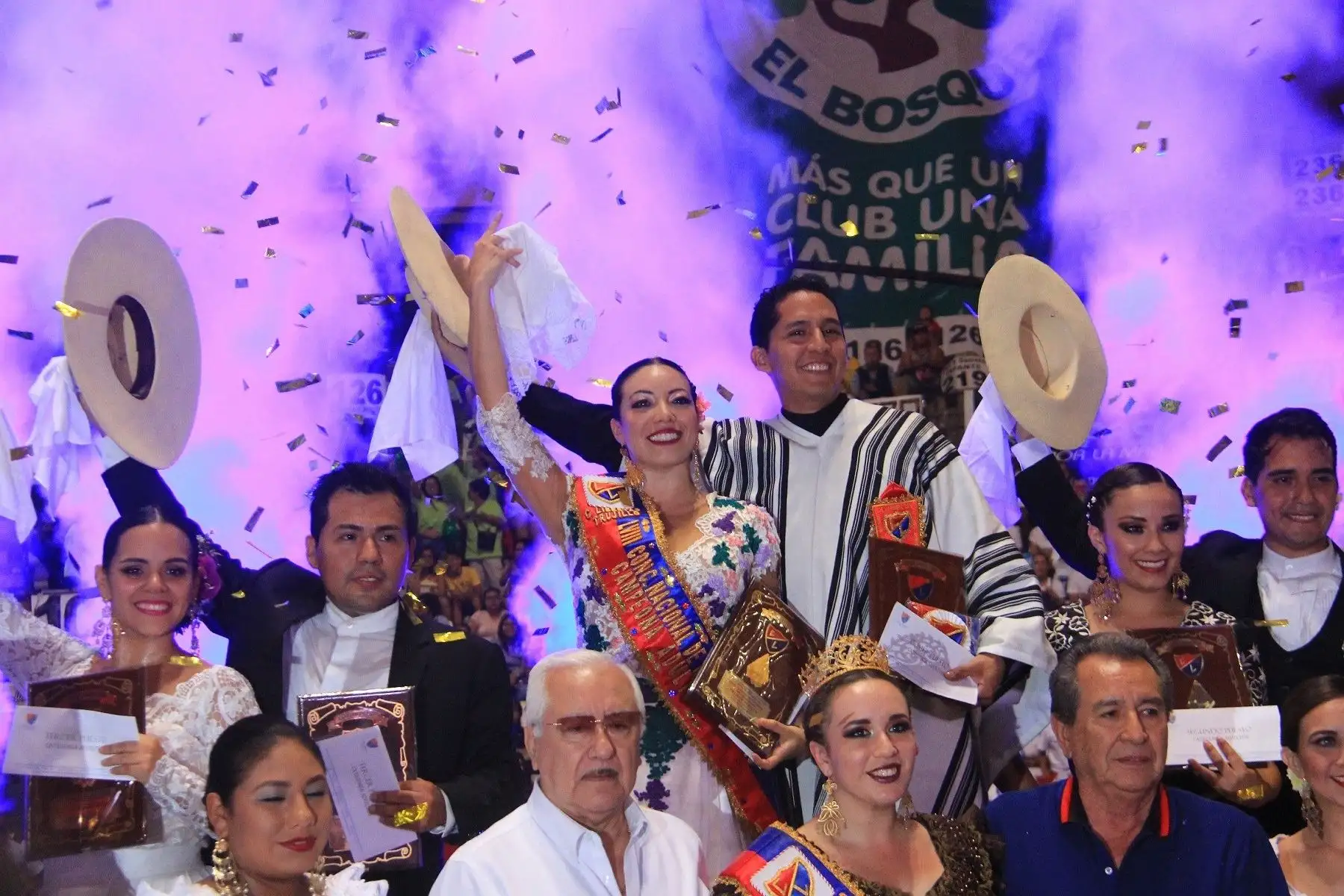 Campeones de Concurso de Marinera. Categoría Adultos. ANDINA/Luis Puell