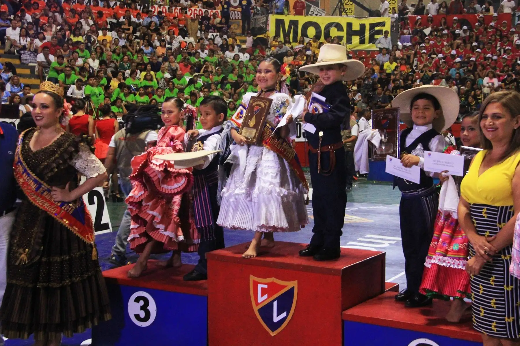 Campeones de Concurso de Marinera. Categoría Preinfantes. ANDINA/Luis Puell