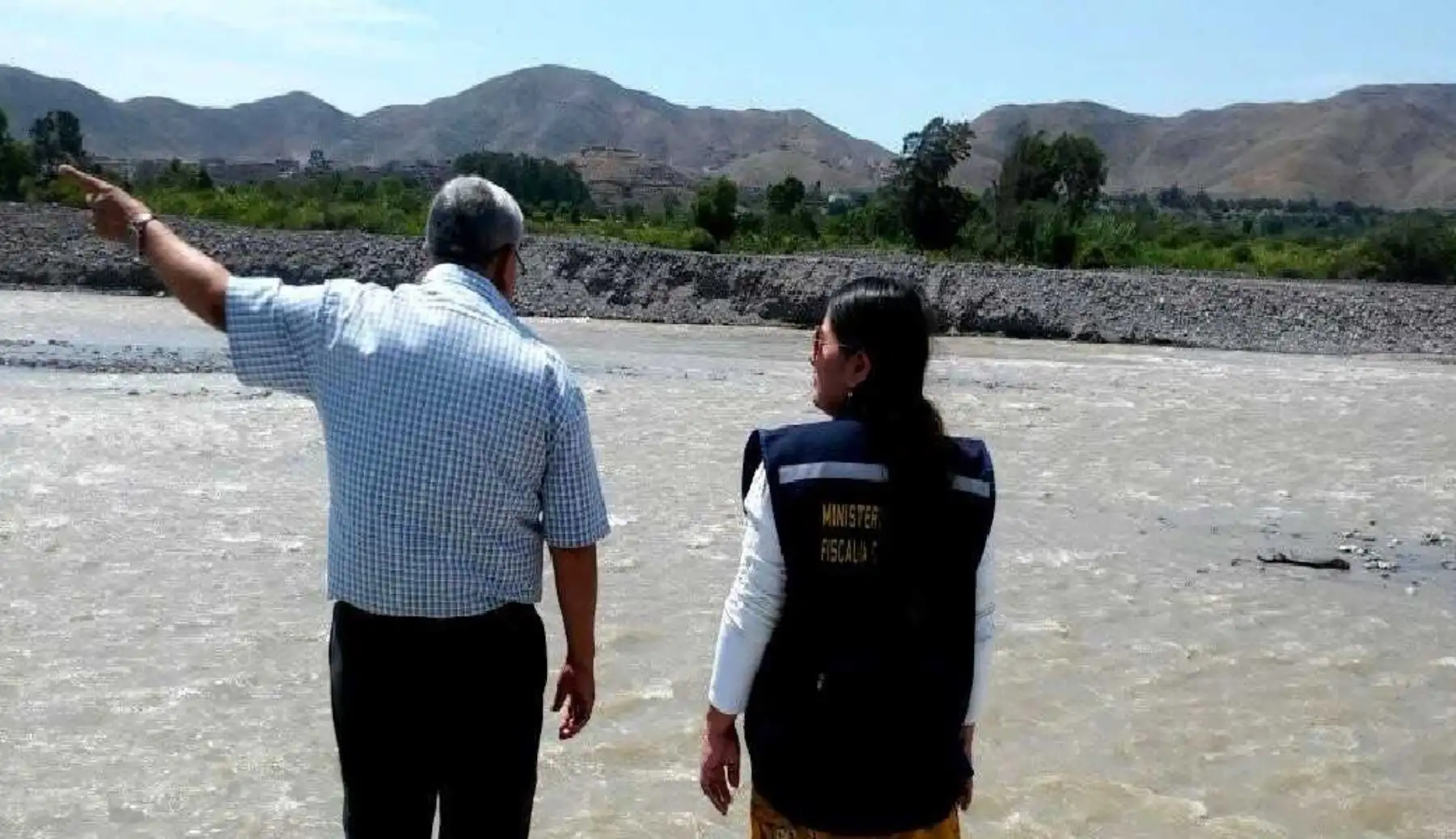 Río Mala aumentó su caudal a consecuencia de las fuertes lluvias.