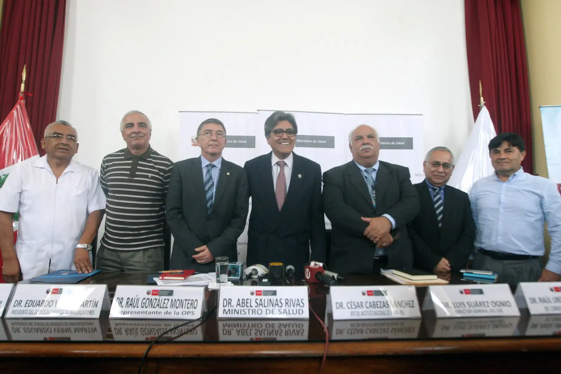LIMA,PERÚ.ENERO 29. Ministro de Salud, Abel Salinas anunció hoy, que en  Abril se comenzará a vacunar contra la varicela a los niños a partir de un 1 año de edad, así como a personas en estado de vulnerabilidad.Foto:ANDINA/Héctor Vinces.