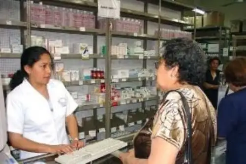 Mercado farmacéutico en el ojo de la tormenta.Foto:  ANDINA/archivo.