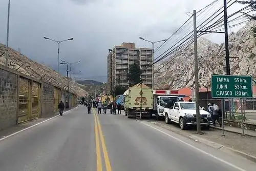 Protesta de productores de papa afecta el tránsito en la carretera Central en La Oroya.Foto:  ANDINA/Pedro Tinoco .