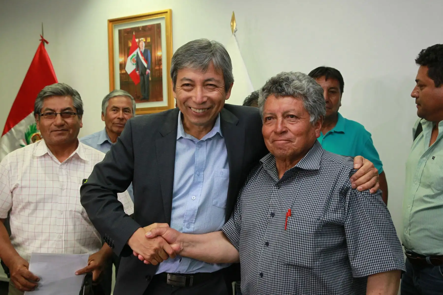 Ministro de Agricultura José Arista y los representantes de la Comision Nacional de Productores de Papa CONAPROPA llegan a un acuerdo. Foto: ANDINA/Dante Zegarra.