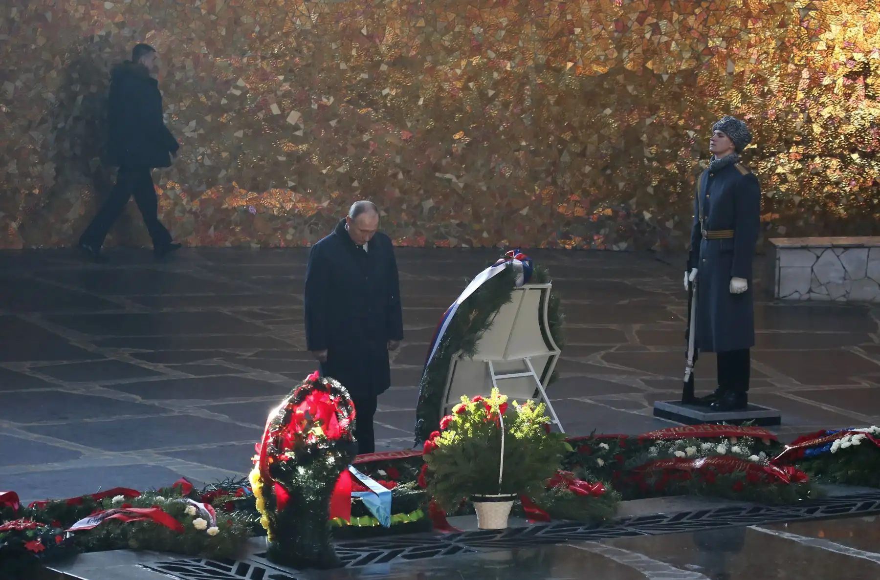 El presidente ruso, Vladimir Putin, celebra los 75 años de la victoria de la Unión Soviética en Stalingrado durante la Segunda Guerra Mundial. Foto: AFP