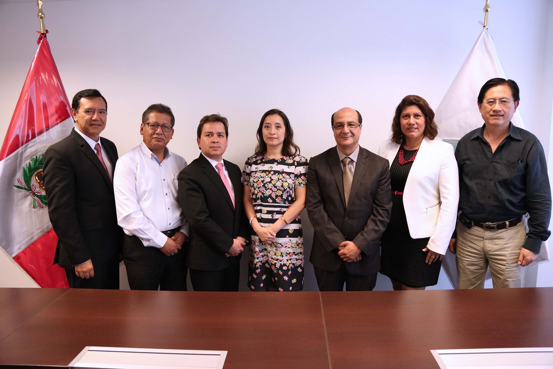 Emapacopsa (Pucallpa), Emapa San Martín (Tarapoto) y EPS Moquegua firmaron esta semana contratos de fideicomiso, que garantizarán el cumplimiento de sus deudas directas por más de S/ 27 millones con el Fondo Nacional de Vivienda (Fonavi).