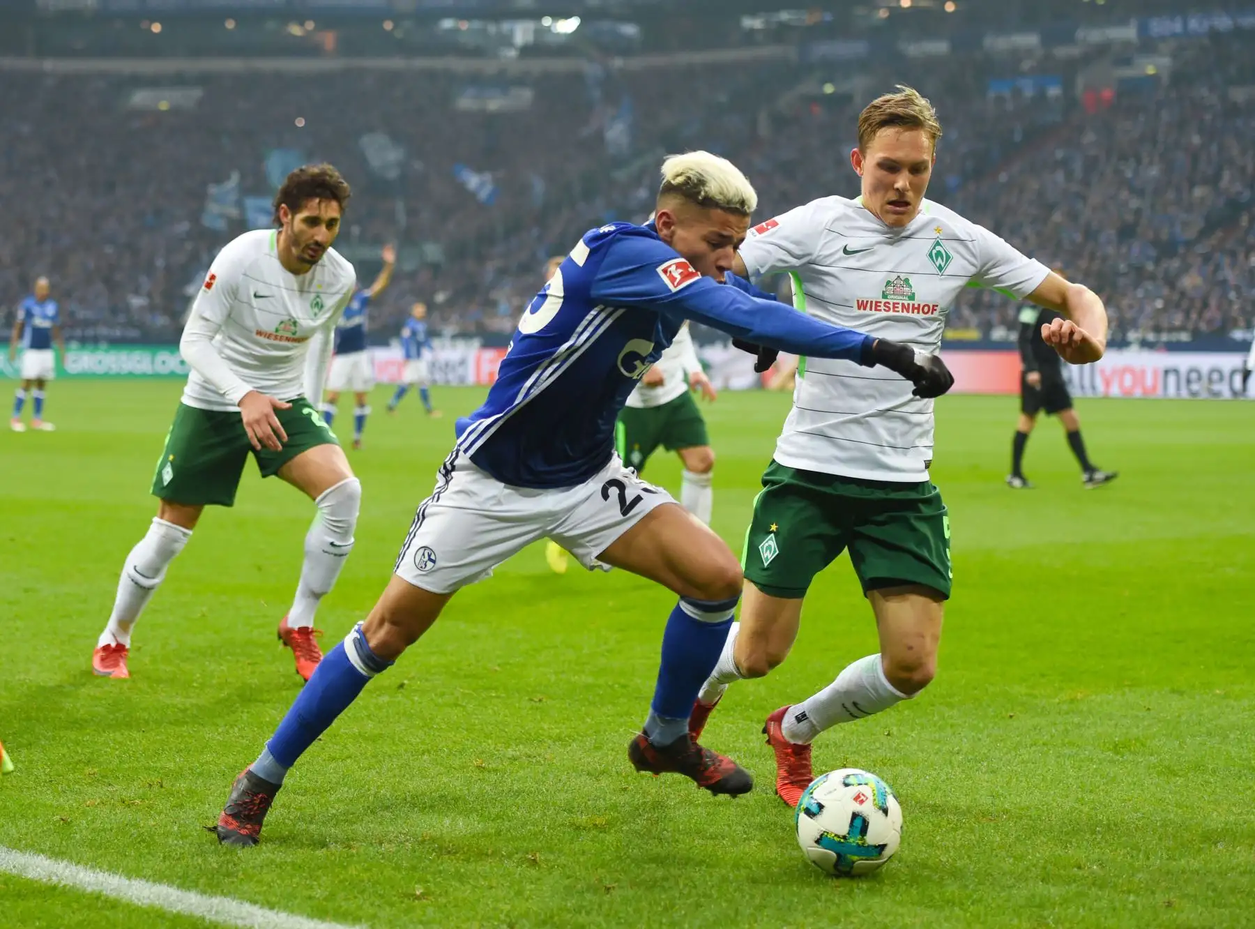 Partido de fútbol de la Bundesliga alemana Schalke 04 contra el Werder Bremen.Foto:AFP