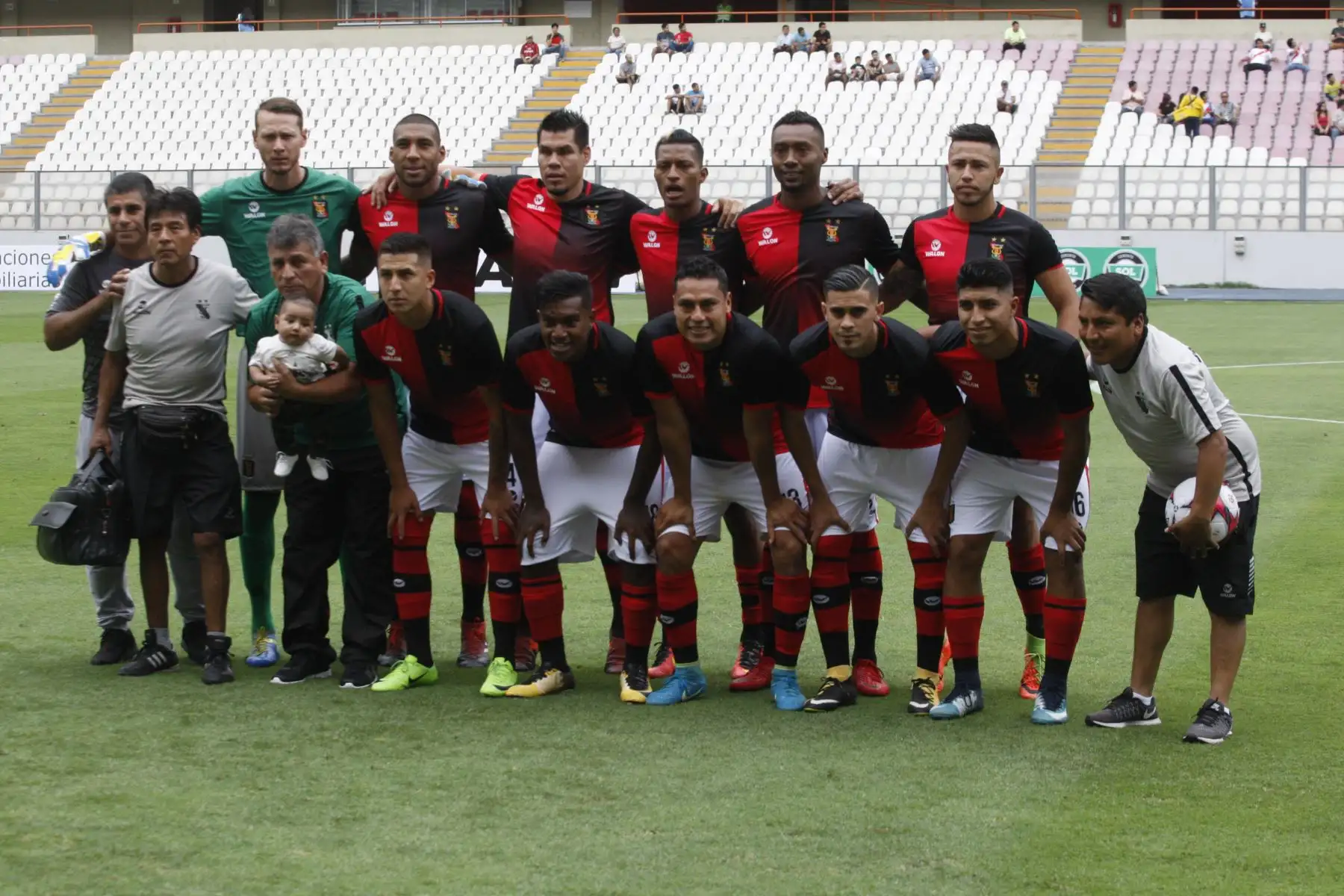 LIMA- PERÚ-FEBRERO - 03. Deportivo Municipal pierde 2 a 0 frente  a Melgar el Torneo de Verano. Foto: ANDINA/Eddy Ramos.