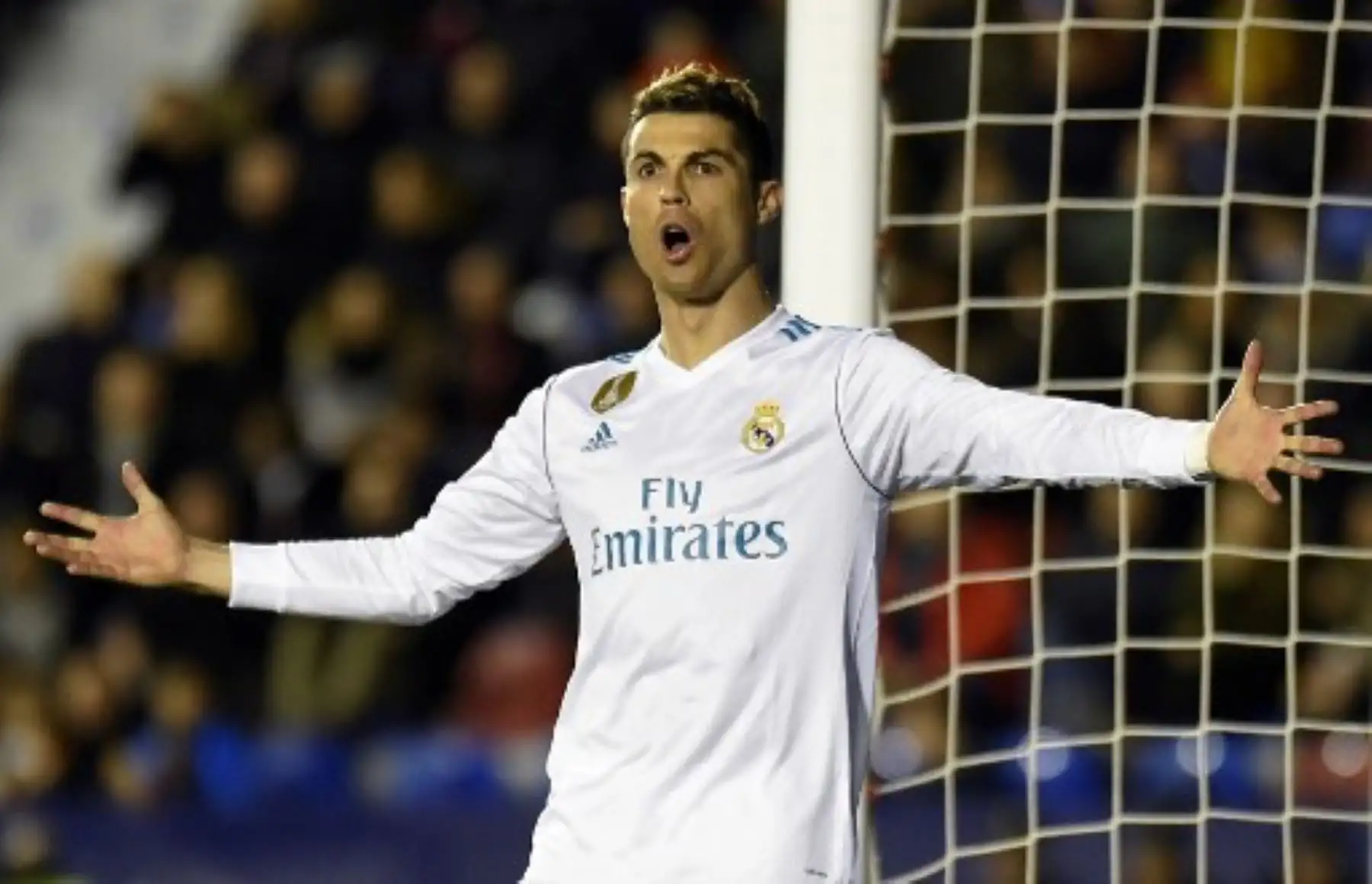 Parido de fútbol de la liga española entre el Levante UD y el Real Madrid CF en el estadio Ciutat de Valencia.Foto:AFP