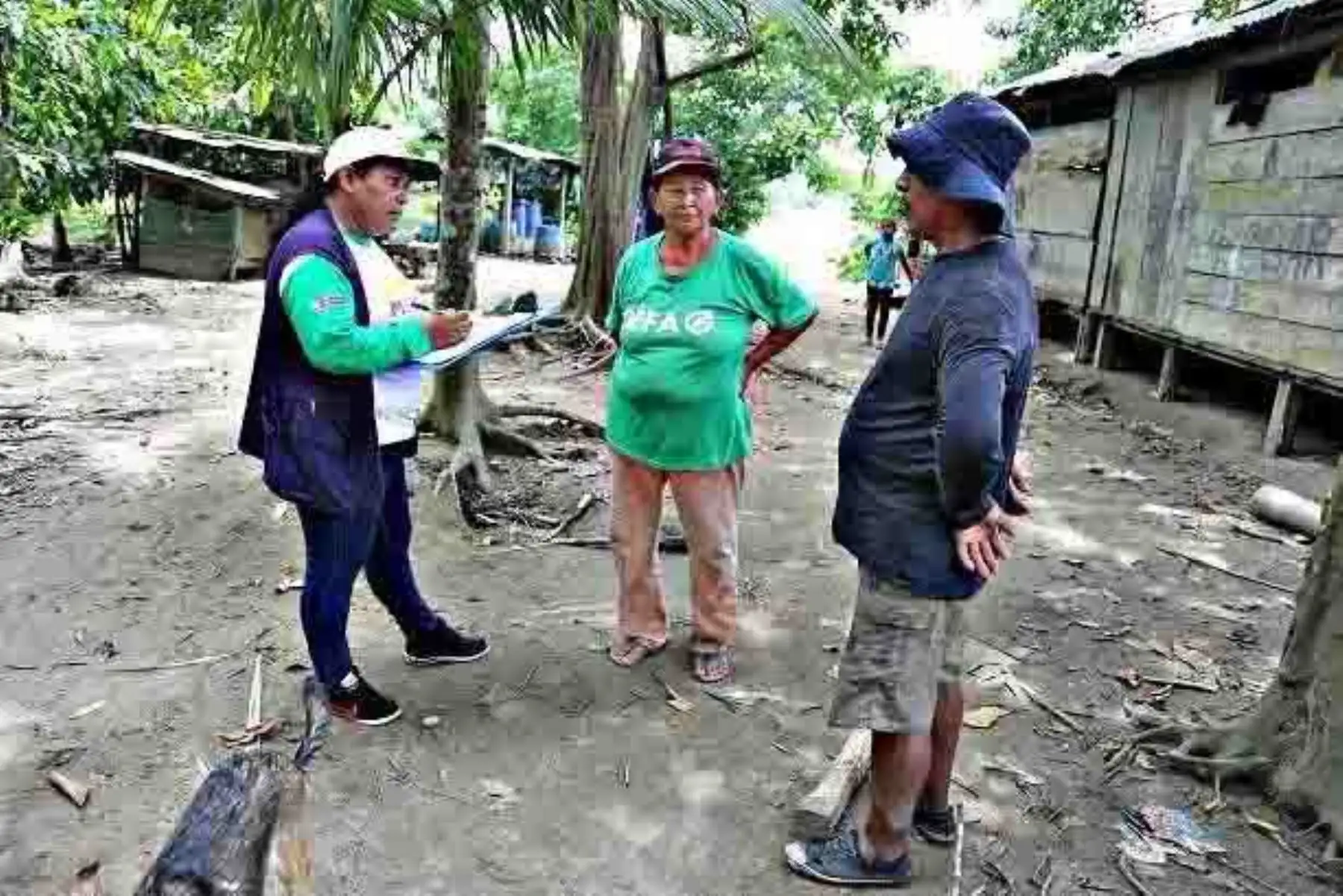El Ministerio de Salud (Minsa) realizó un censo en la comunidad indígena “Tres Islas” de la región Madre de Dios, en cumplimiento de la medida cautelar que emitió la Corte Interamericana de Derechos Humanos (CIDH) y que dispone que el Estado peruano adopte las medidas necesarias para preservar la vida e integridad de los habitantes de esa comunidad expuestos a la contaminación por mercurio.