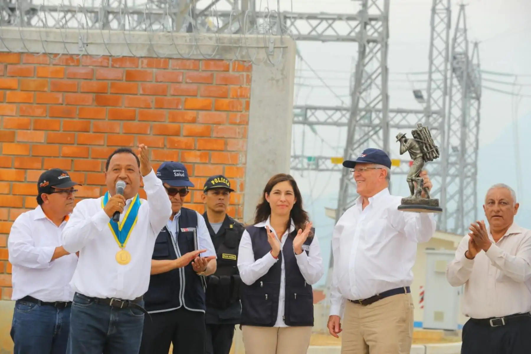 El Presidente de la República, Pedro Pablo Kuczynski, inaugura línea eléctrica de transmisión en la región de San Martín. Foto: ANDINA/ Prensa Presidencia