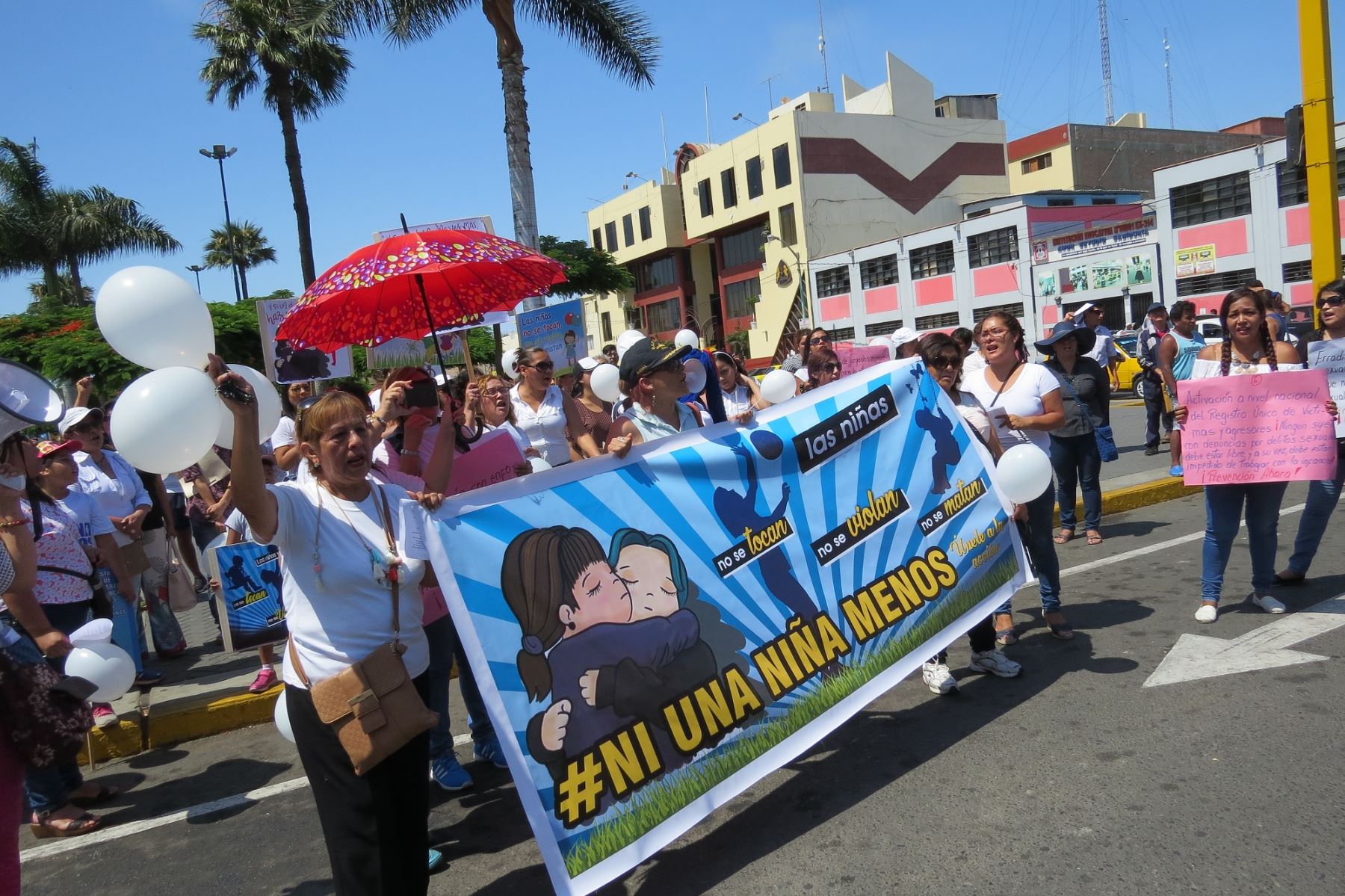 Mujeres de Chimbote se unen a marcha #Jimena Renace y piden justicia por casos de violencia sexual. ANDINA