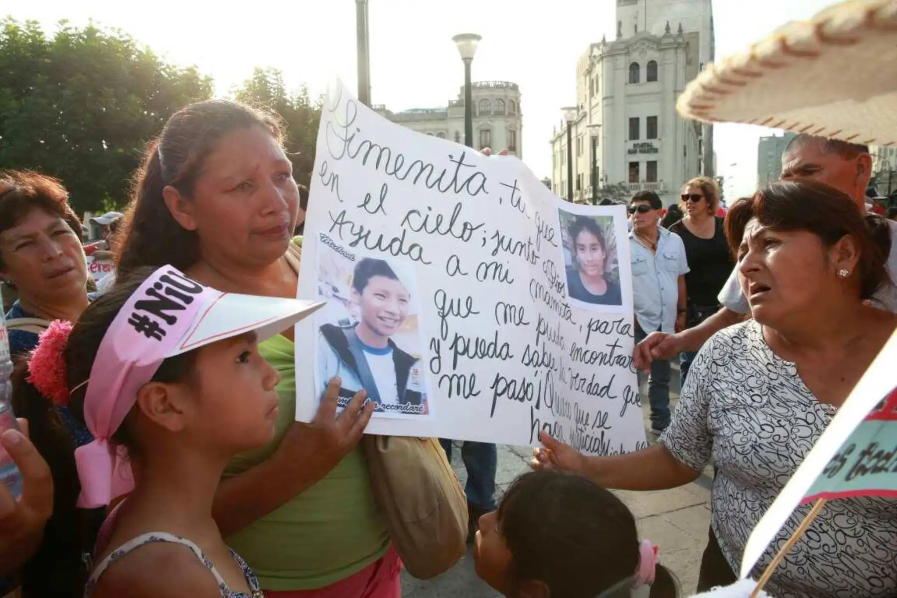 LIMA PERÚ - FEBRERO 08. "Marcha Jimena renace" se concentra en la Plaza San Martin. Foto: ANDINA/Jhony Laurente