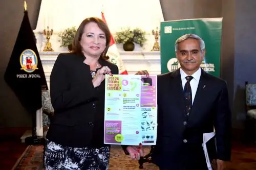 Ministra del Ambiente, Elsa Galarza y titular del Poder Judicial, Duberlí Rodríguez. Foto: Minam.