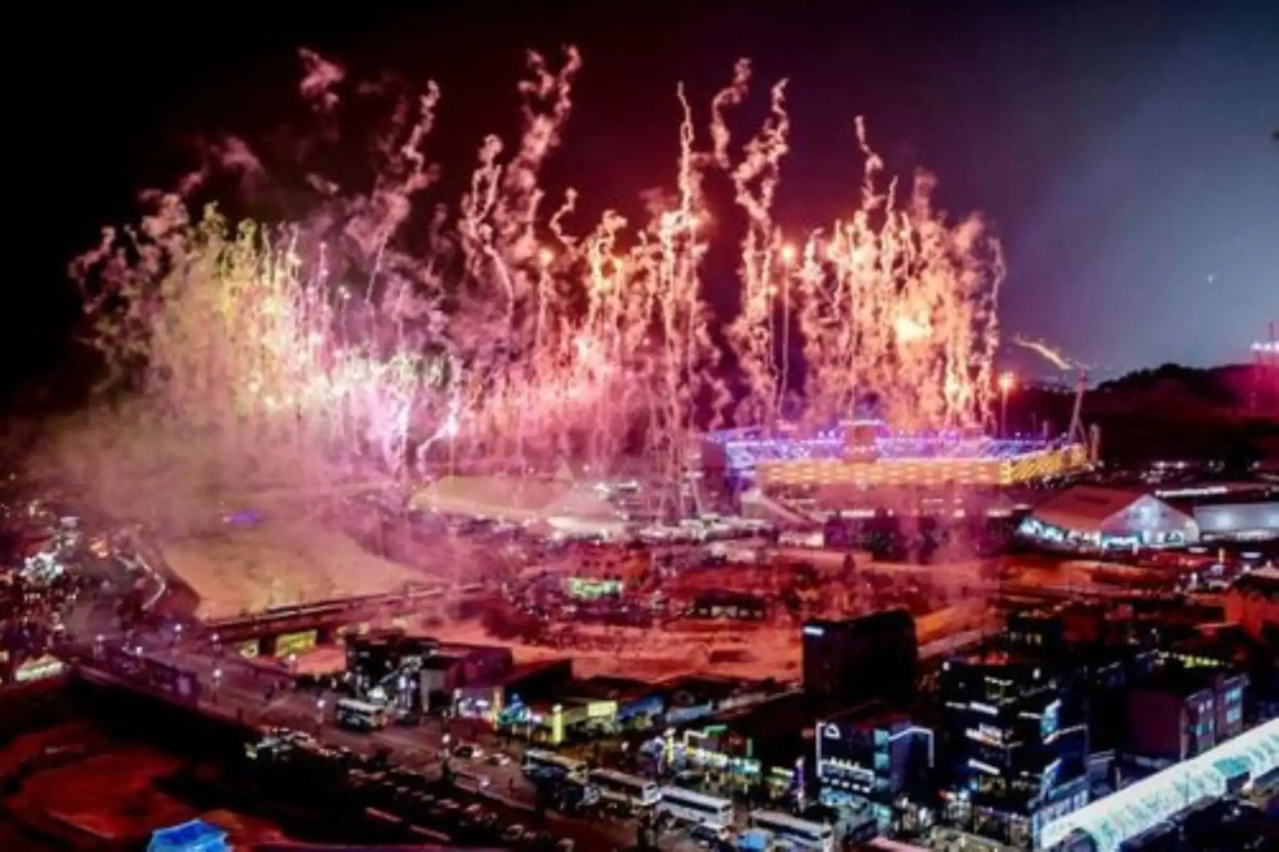 Comienza ceremonia inaugural de Juegos Olímpicos de Invierno en Corea del Sur. Foto: AFP.
