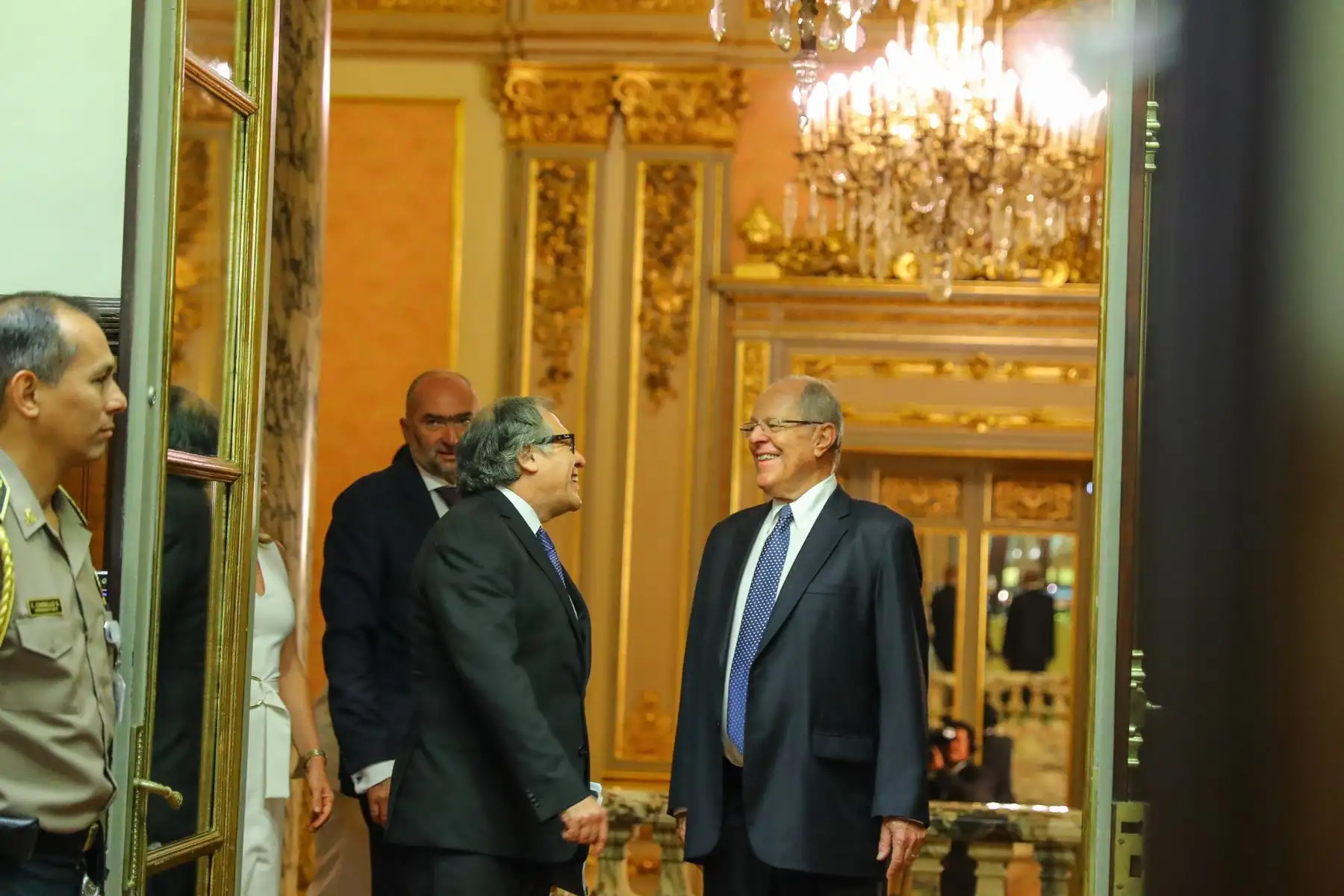 Presidente Kuczynski recibió en Palacio de Gobierno al secretario general de la OEA, Luis Almagro.Foto: ANDINA/ Prensa Presidencia